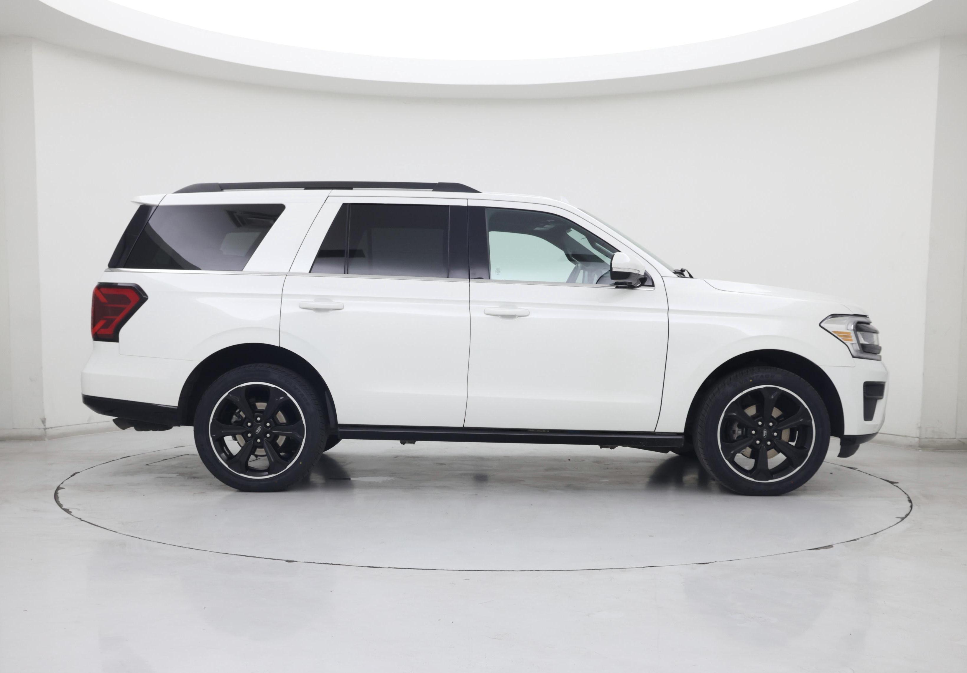 Thumbnail: 2022 Ford Expedition - 7