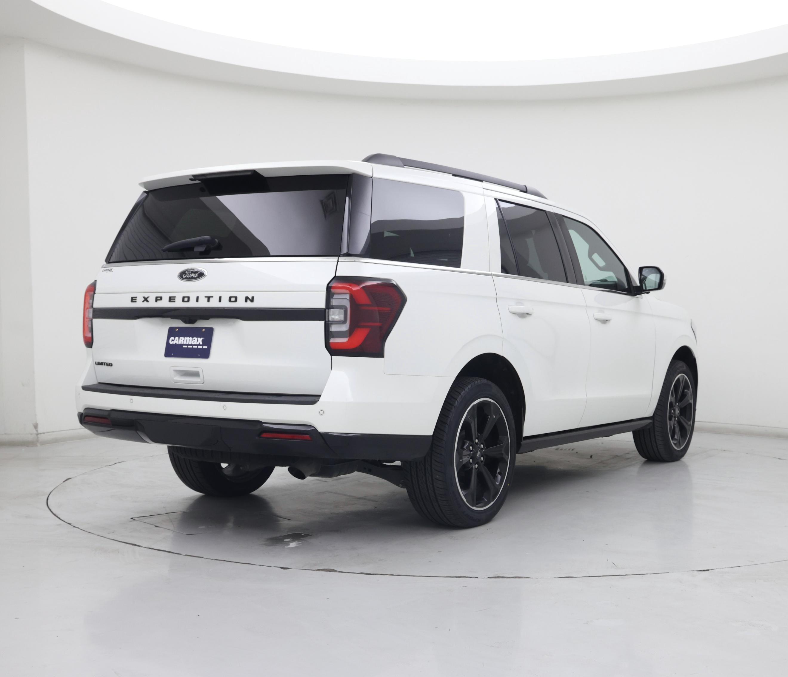 Thumbnail: 2022 Ford Expedition - 8