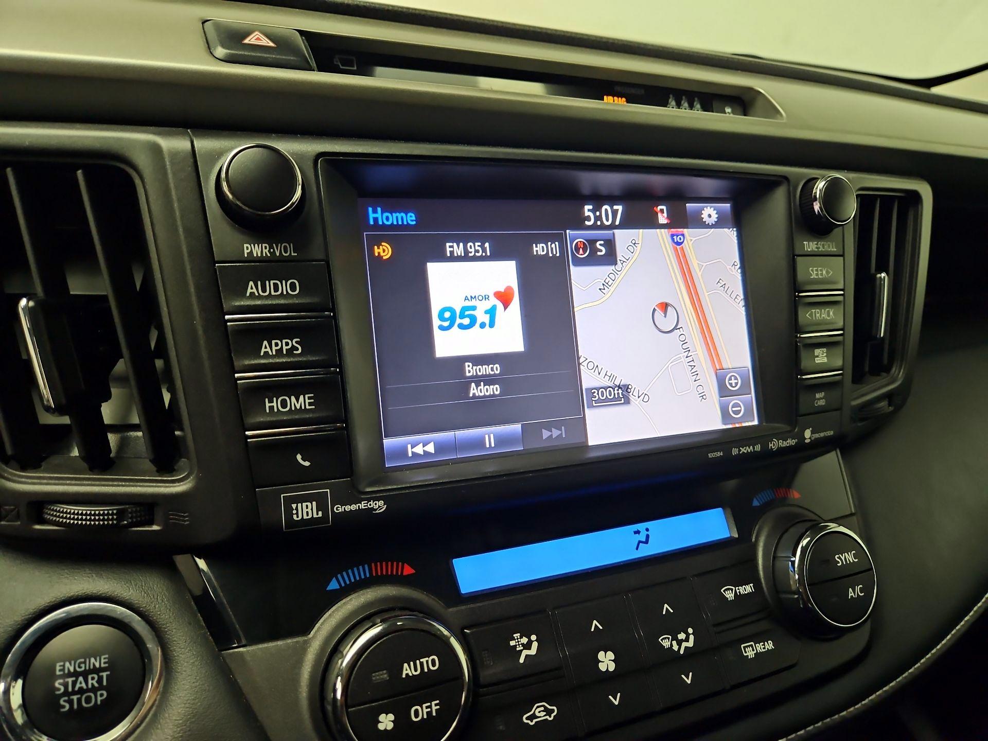 Thumbnail: 2018 Toyota RAV4 - 16