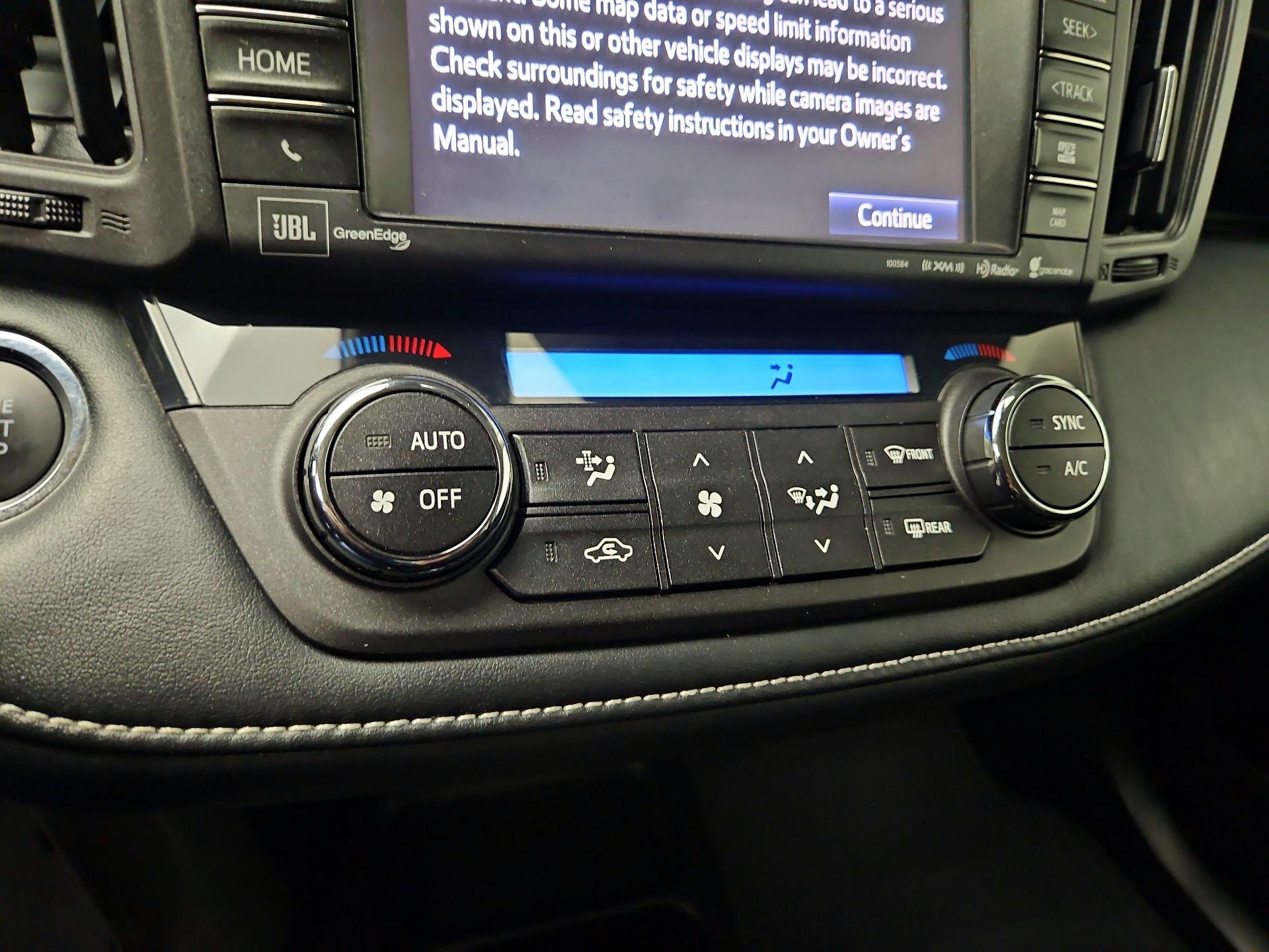 Thumbnail: 2018 Toyota RAV4 - 17