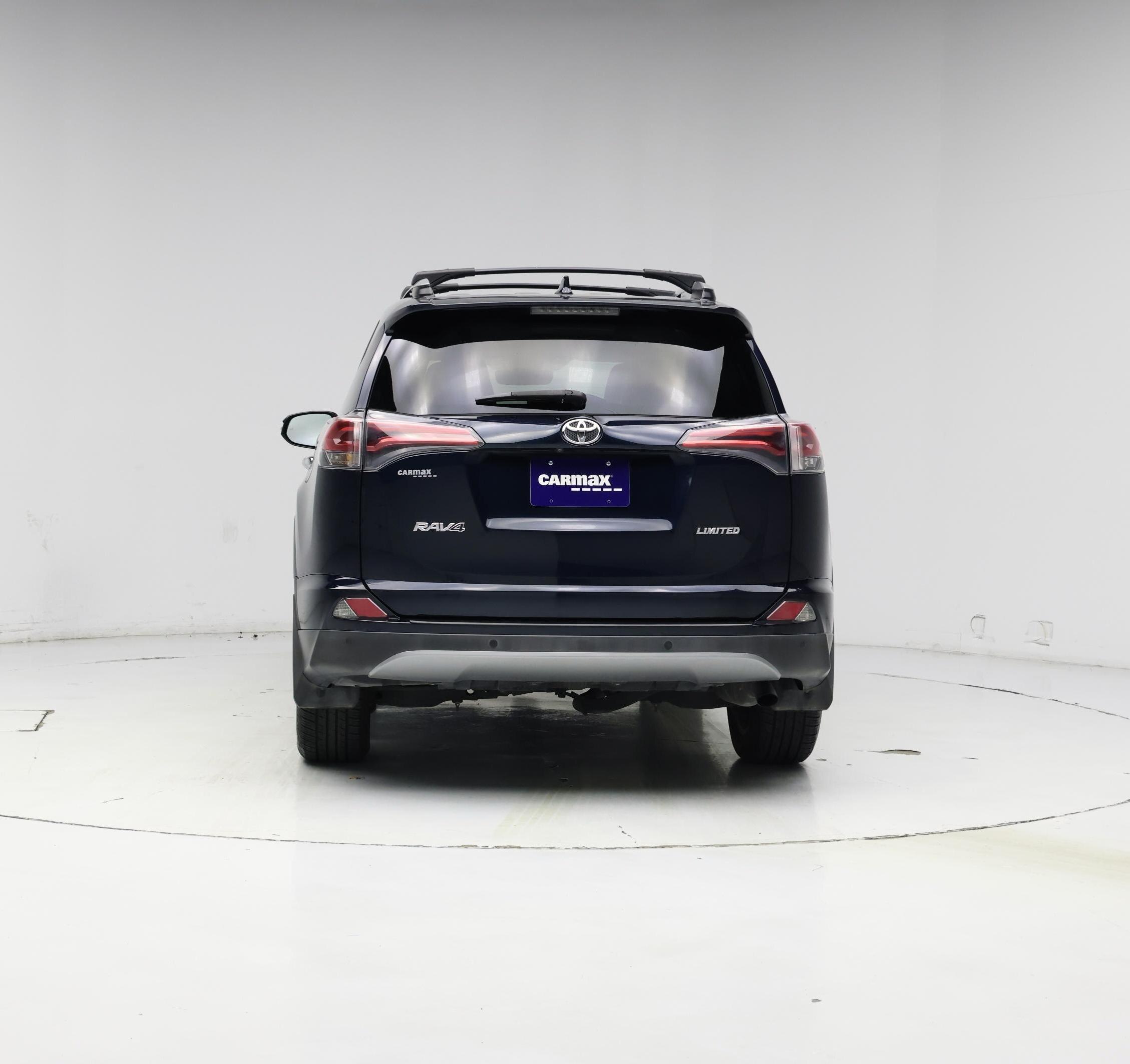 Thumbnail: 2018 Toyota RAV4 - 6