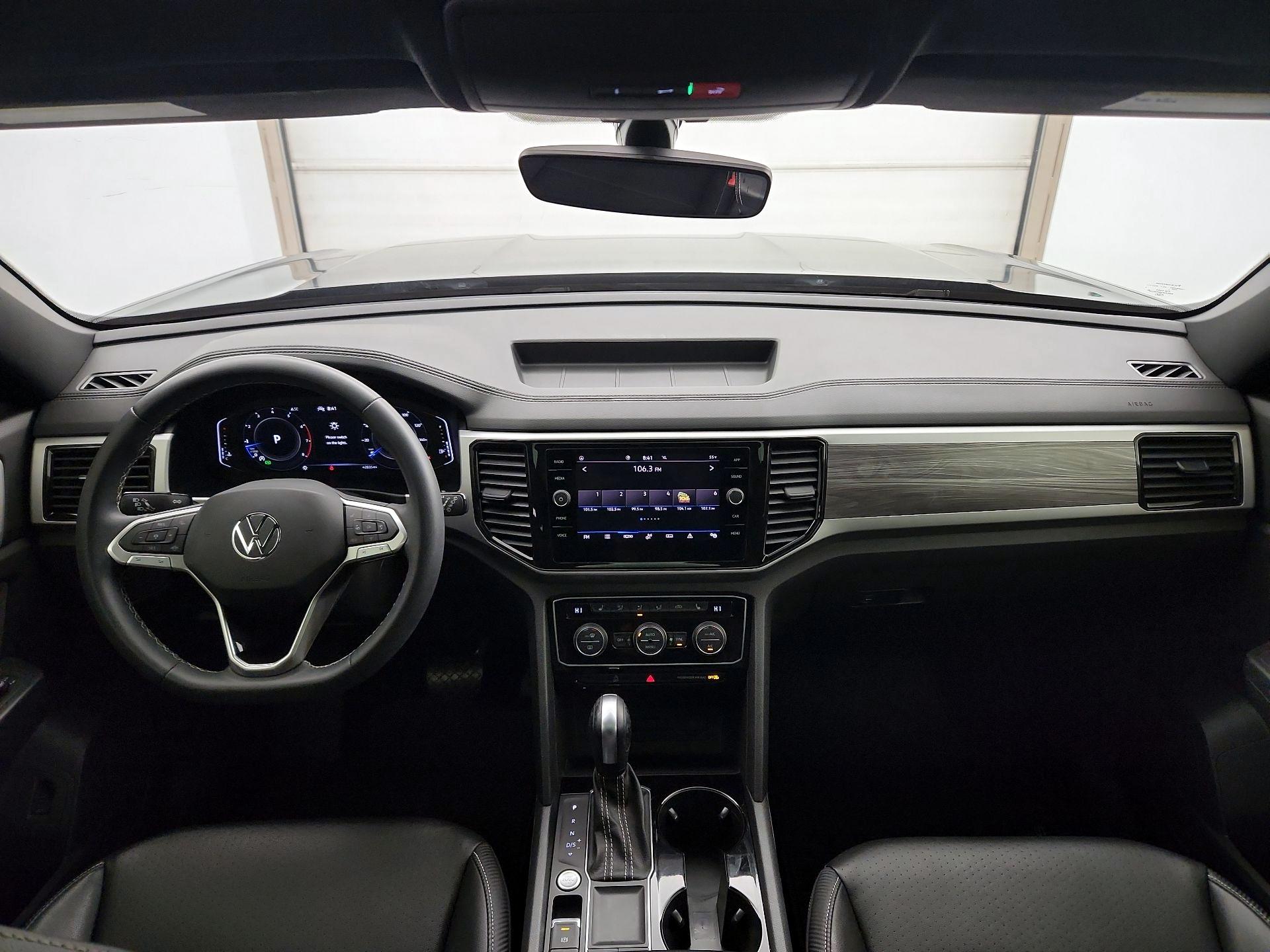 Thumbnail: 2023 Volkswagen Atlas - 9