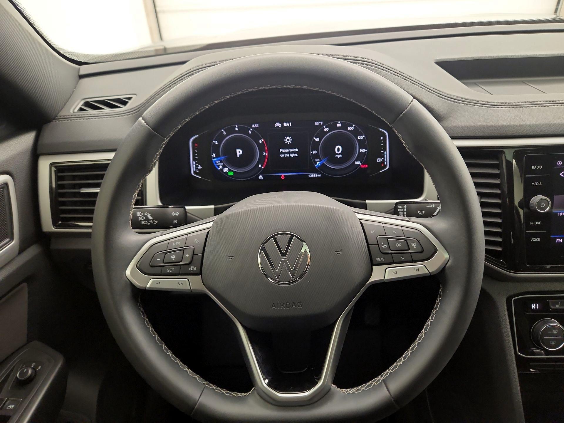 Thumbnail: 2023 Volkswagen Atlas - 10