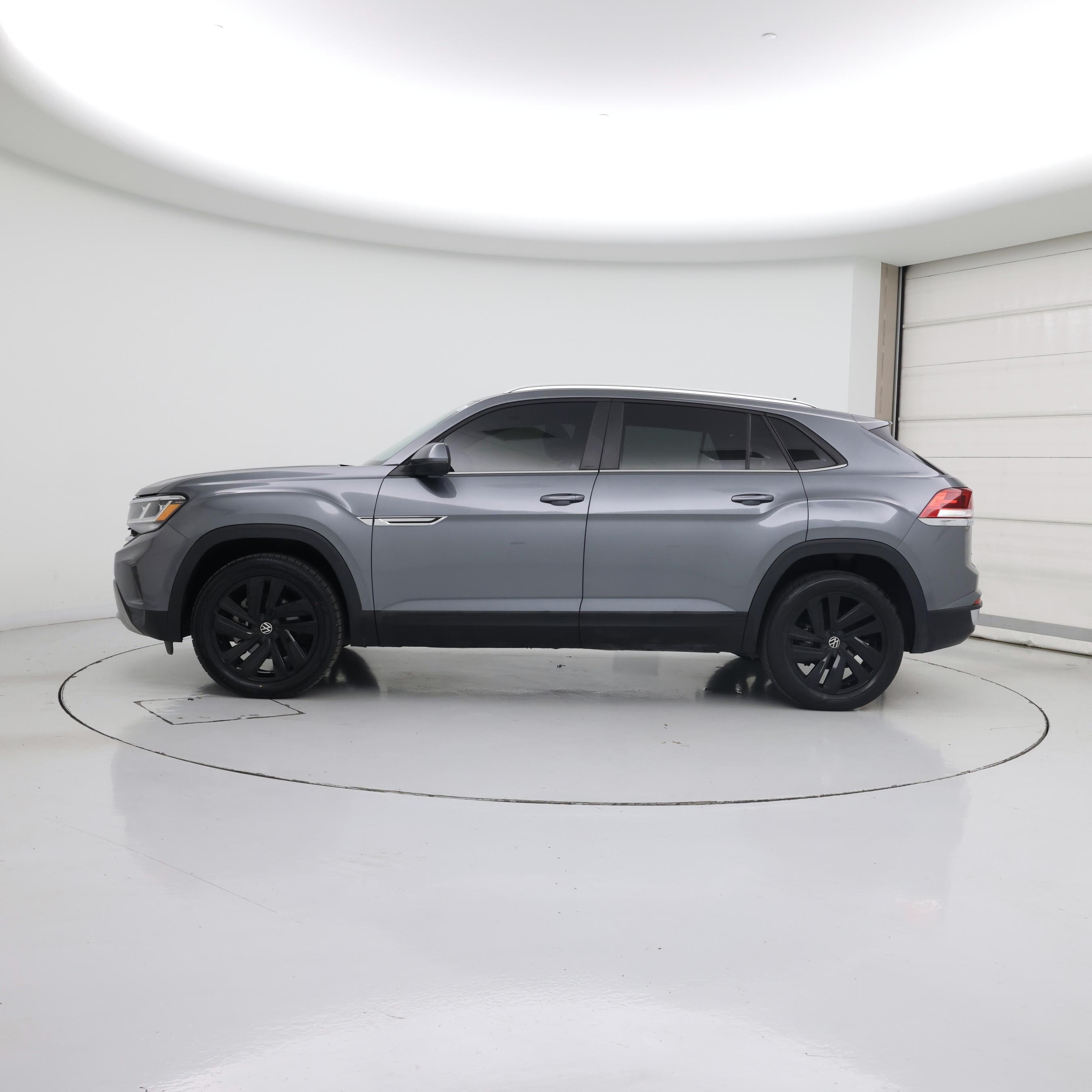 Thumbnail: 2023 Volkswagen Atlas - 3