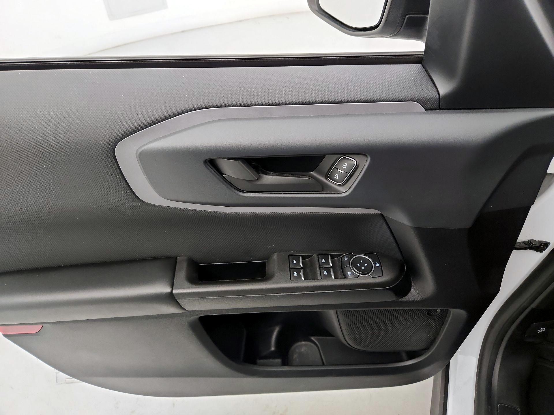 Thumbnail: 2021 Ford Bronco Sport - 12