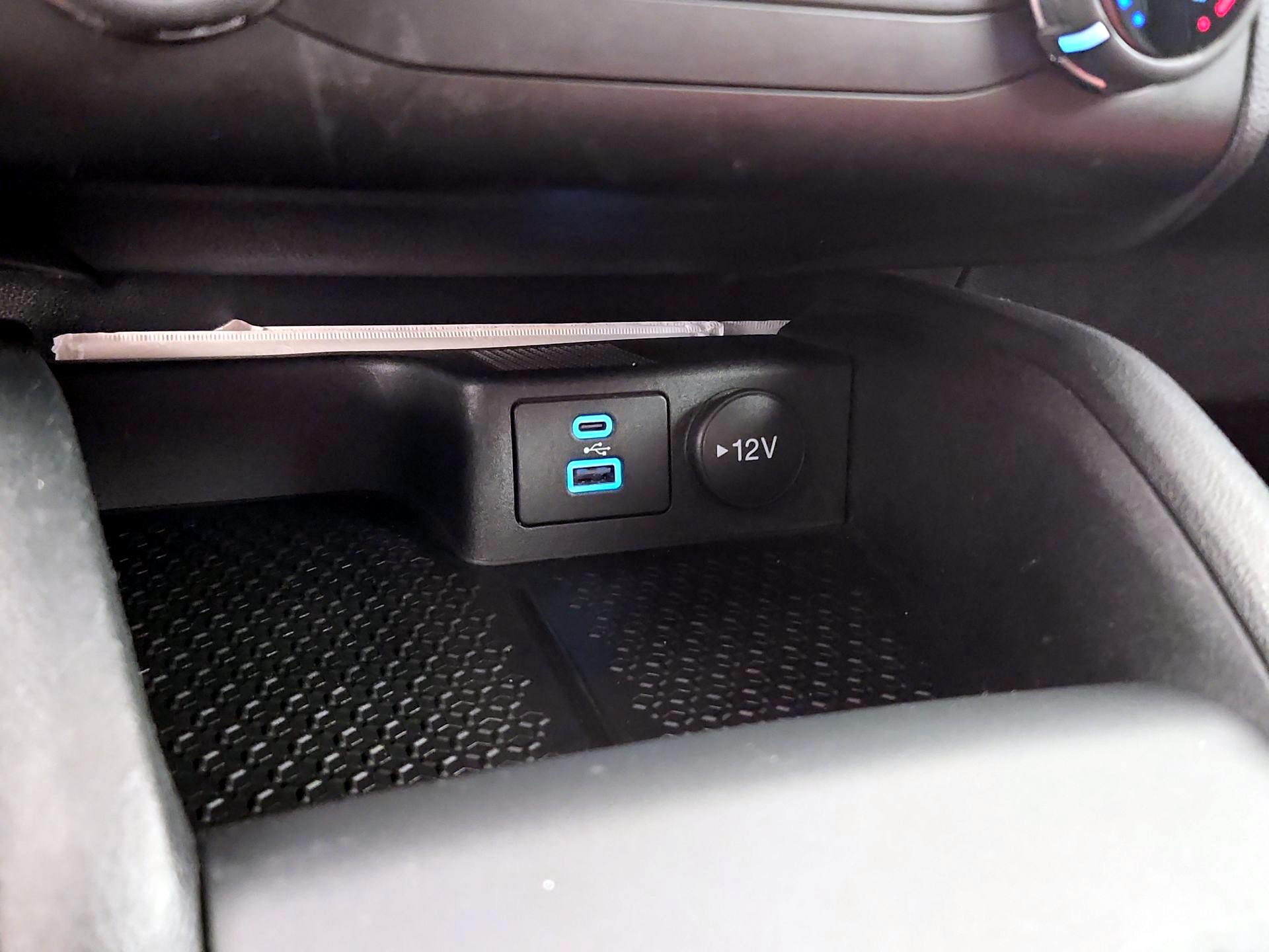 Thumbnail: 2021 Ford Bronco Sport - 18