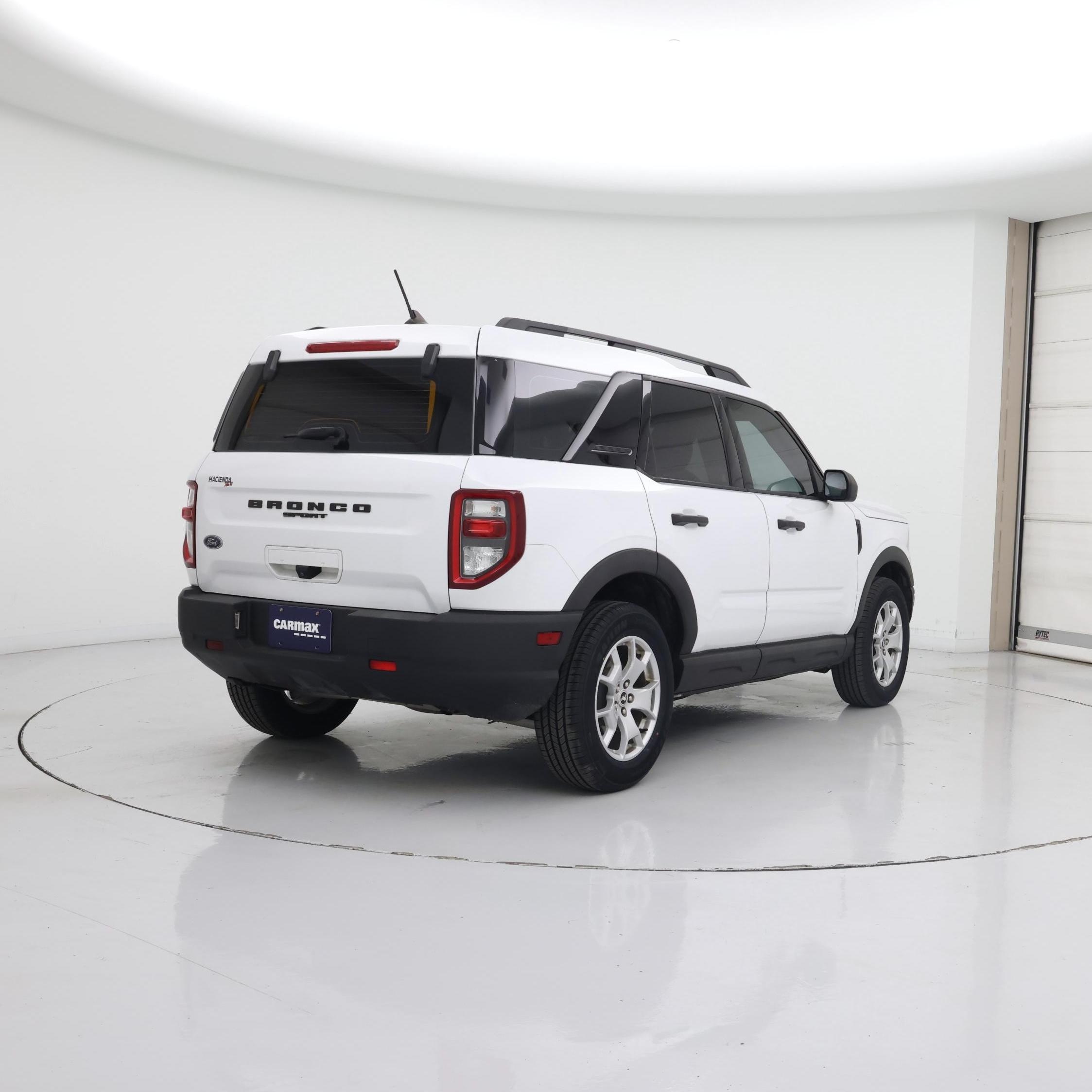 Thumbnail: 2021 Ford Bronco Sport - 8