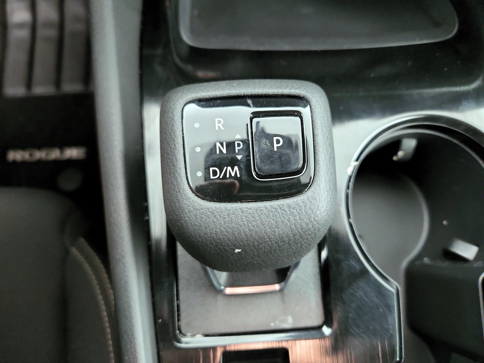 Thumbnail: 2023 Nissan Rogue - 17