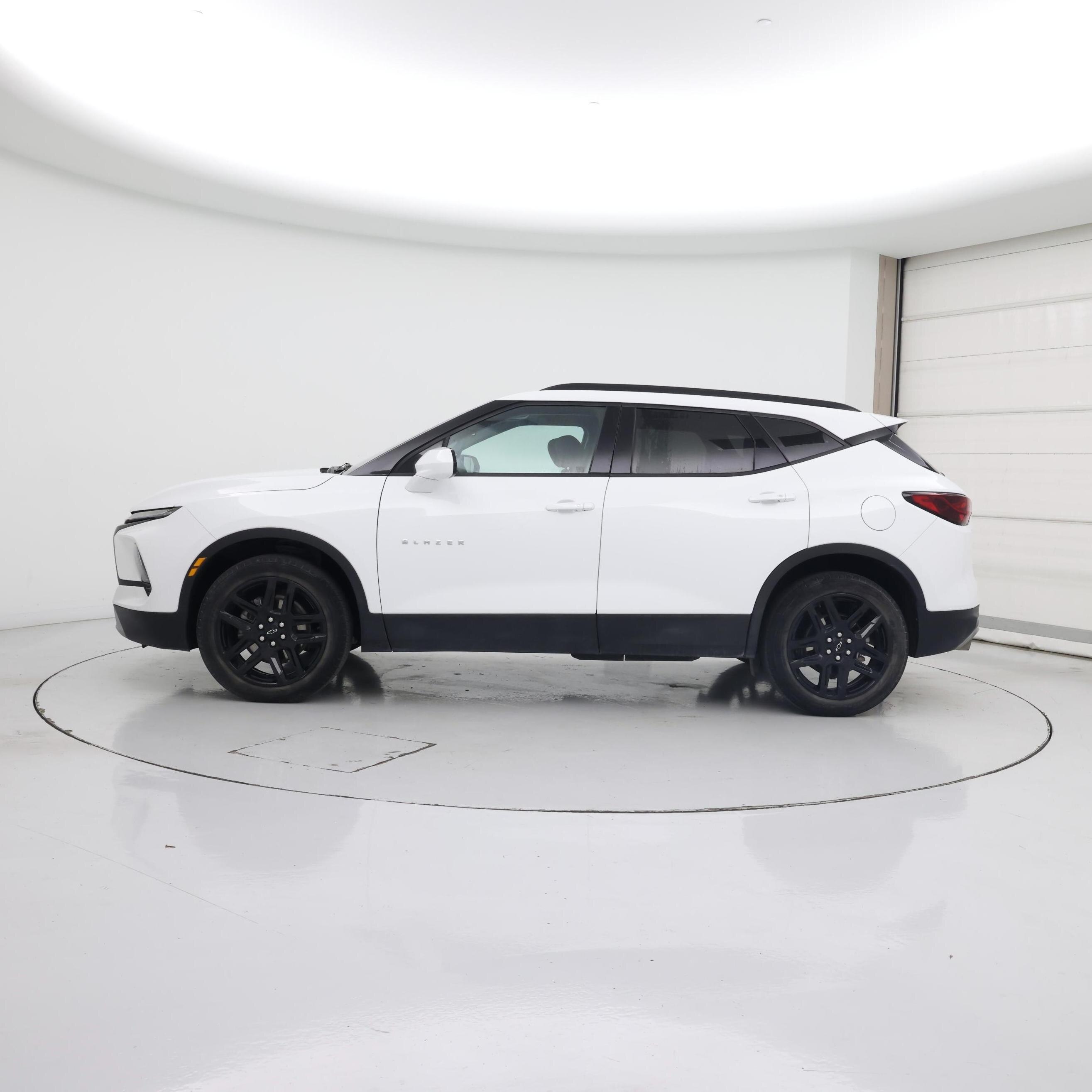 Thumbnail: 2024 Chevrolet Blazer - 3