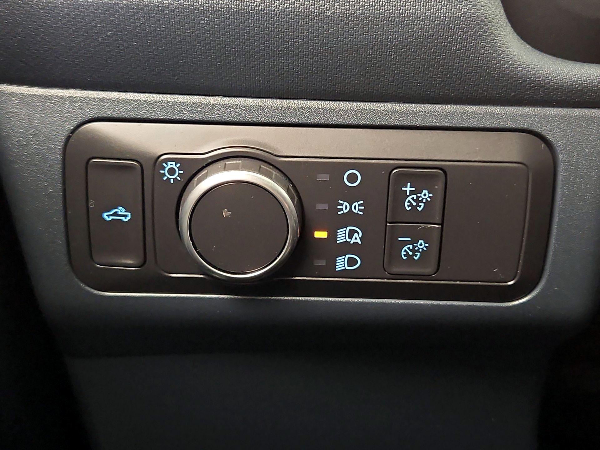 Thumbnail: 2022 Ford Maverick - 13