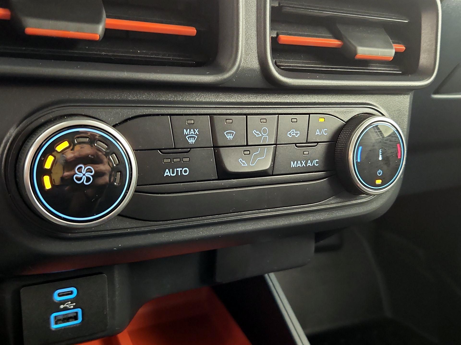 Thumbnail: 2022 Ford Maverick - 16