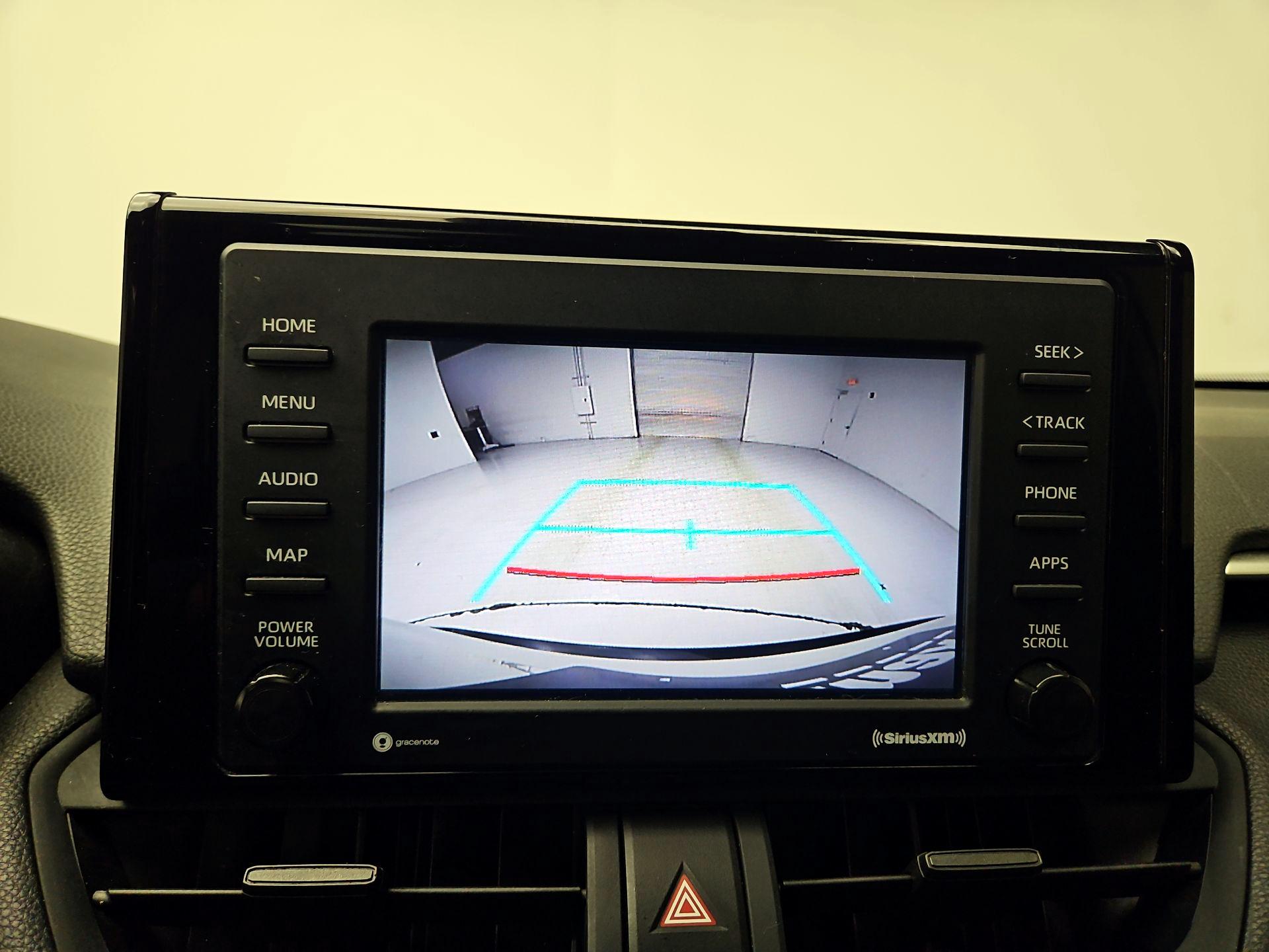 Thumbnail: 2022 Toyota RAV4 - 14