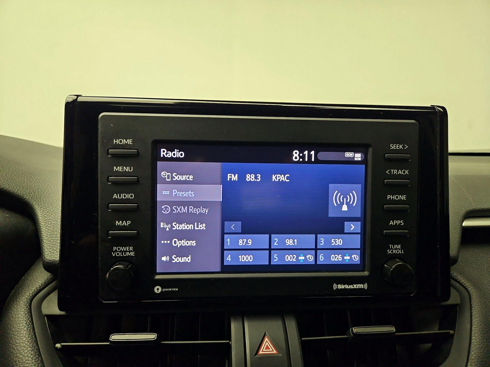 Thumbnail: 2022 Toyota RAV4 - 15