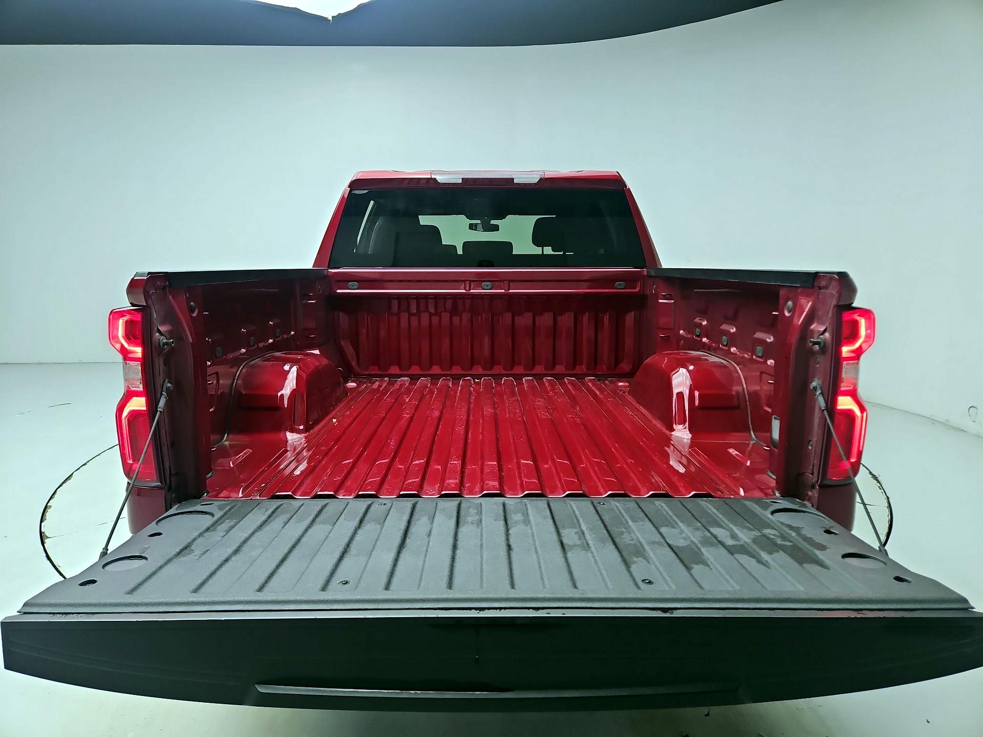 Thumbnail: 2020 Chevrolet Silverado 1500 - 20