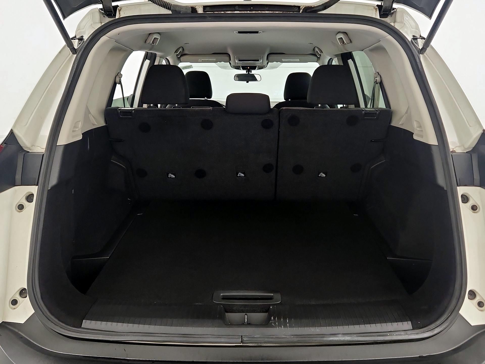 Thumbnail: 2022 Nissan Rogue - 19