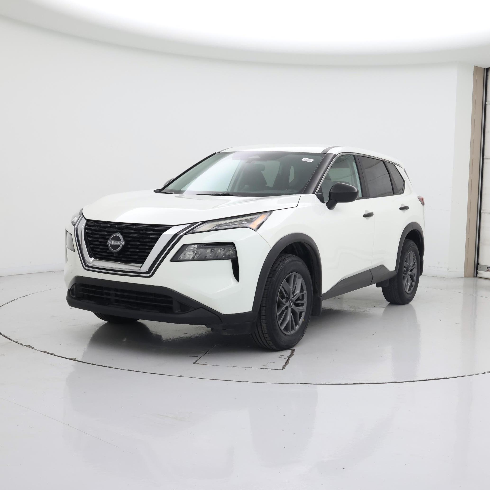 Thumbnail: 2022 Nissan Rogue - 4