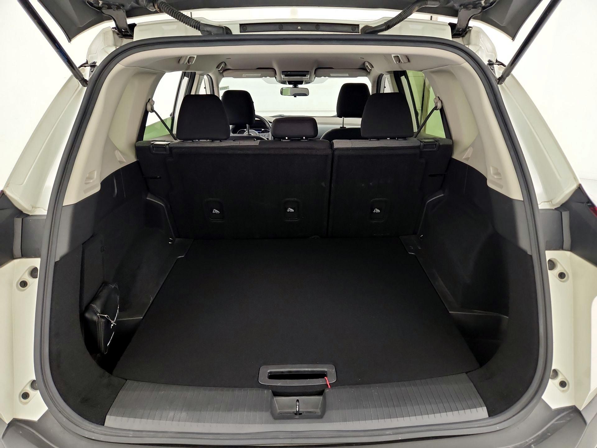 Thumbnail: 2023 Nissan Rogue - 20