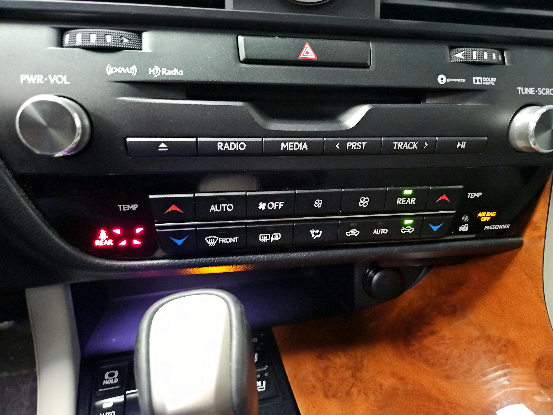 Thumbnail: 2019 Lexus RX - 17