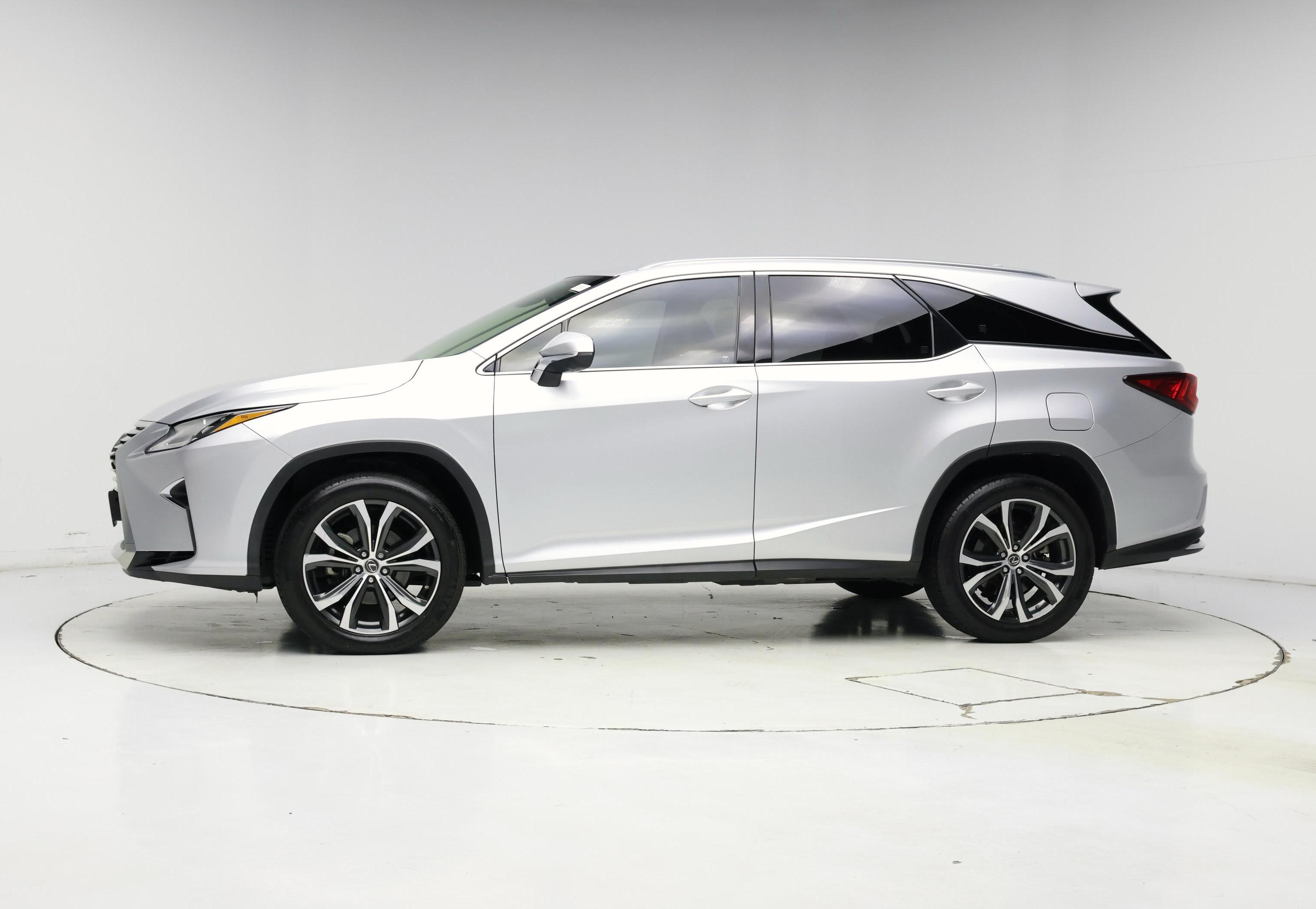 Thumbnail: 2019 Lexus RX - 3