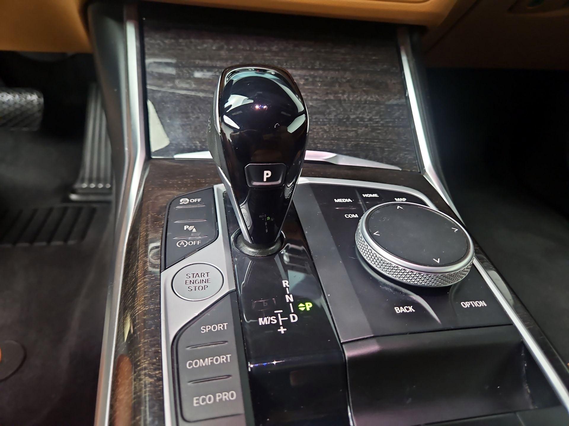 Thumbnail: 2022 BMW 4 Series - 18