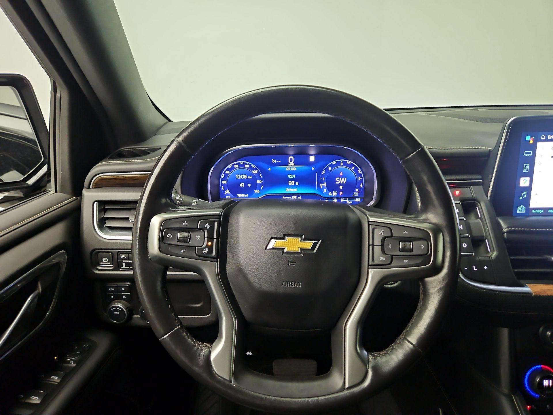 Thumbnail: 2022 Chevrolet Suburban - 10