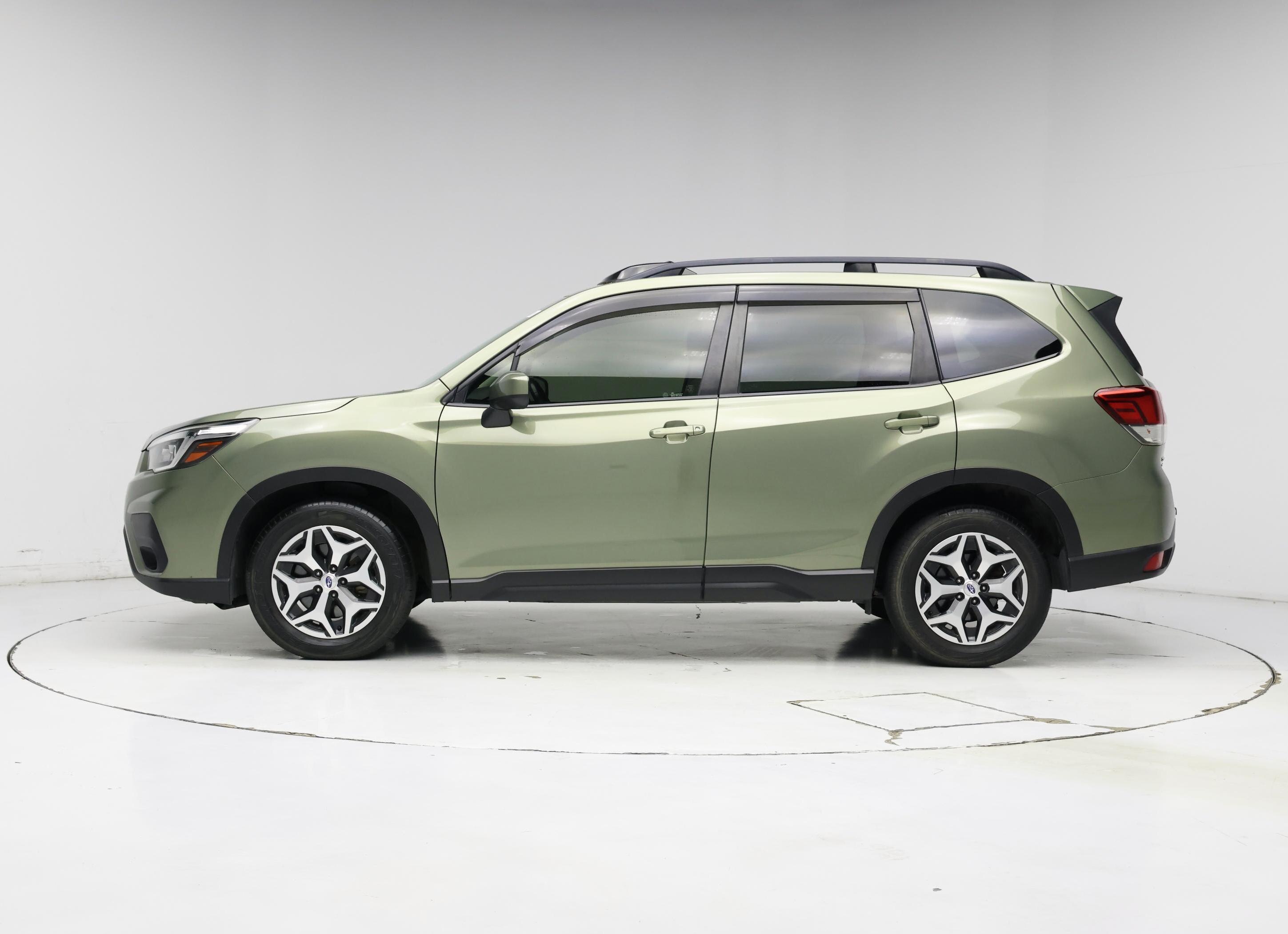 Thumbnail: 2019 Subaru Forester - 3