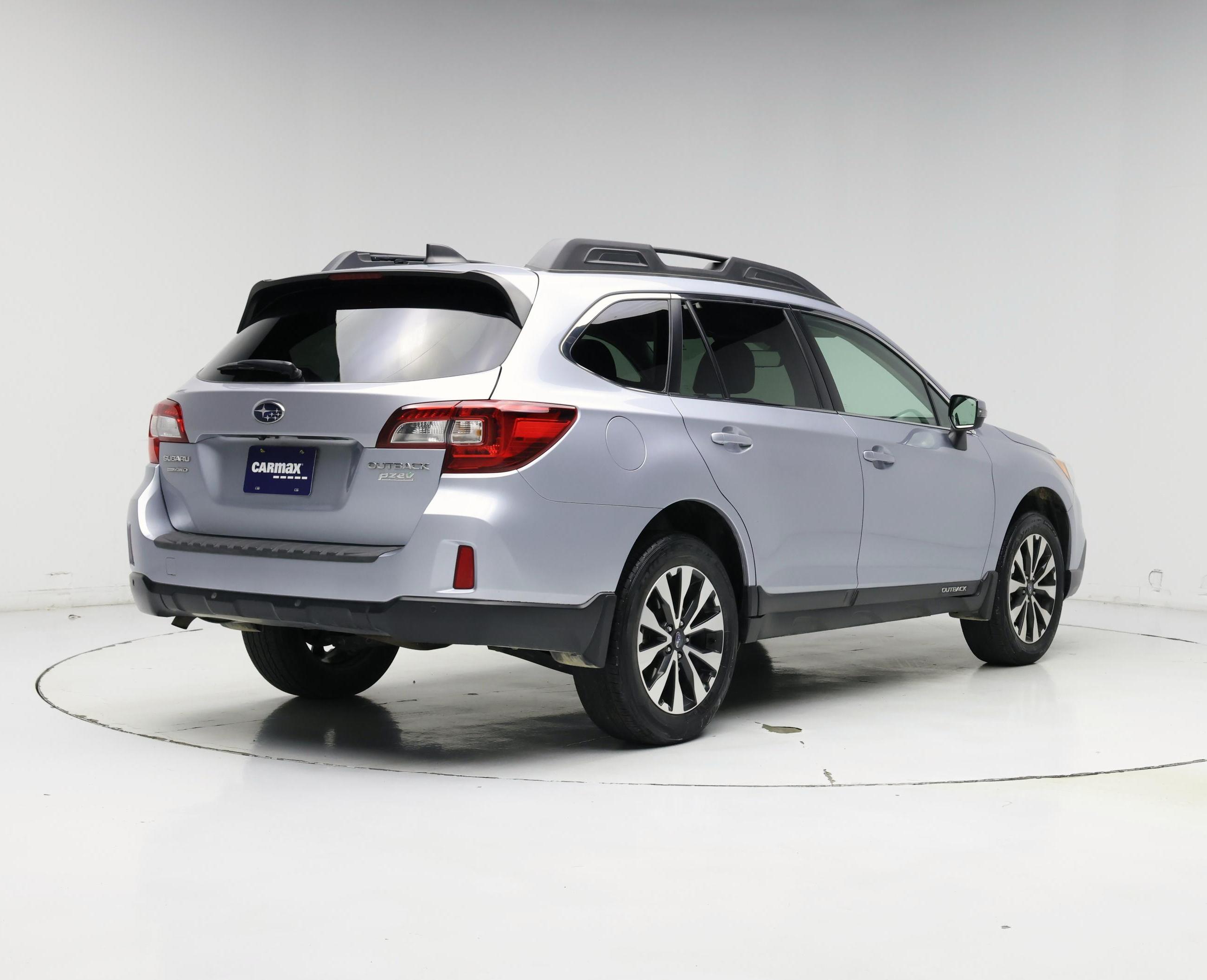 Thumbnail: 2017 Subaru Outback - 8