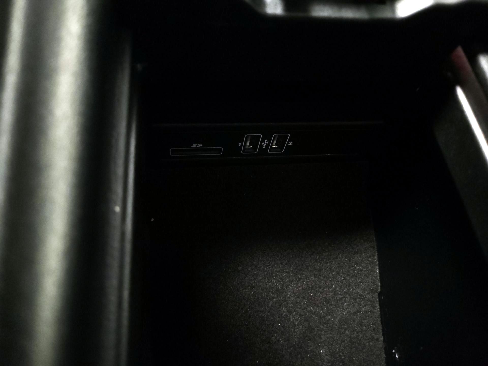 Thumbnail: 2017 Mercedes-Benz E-Class - 19