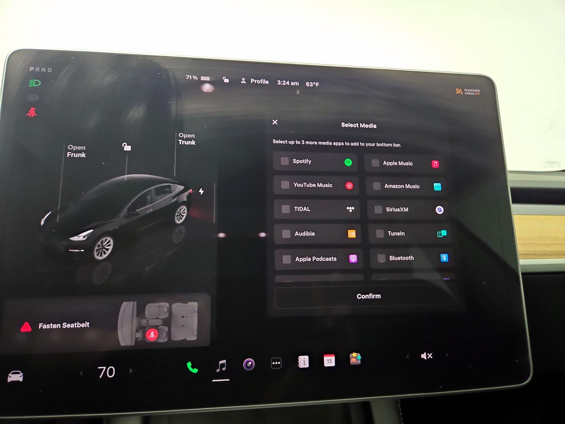 Thumbnail: 2023 Tesla Model 3 - 15