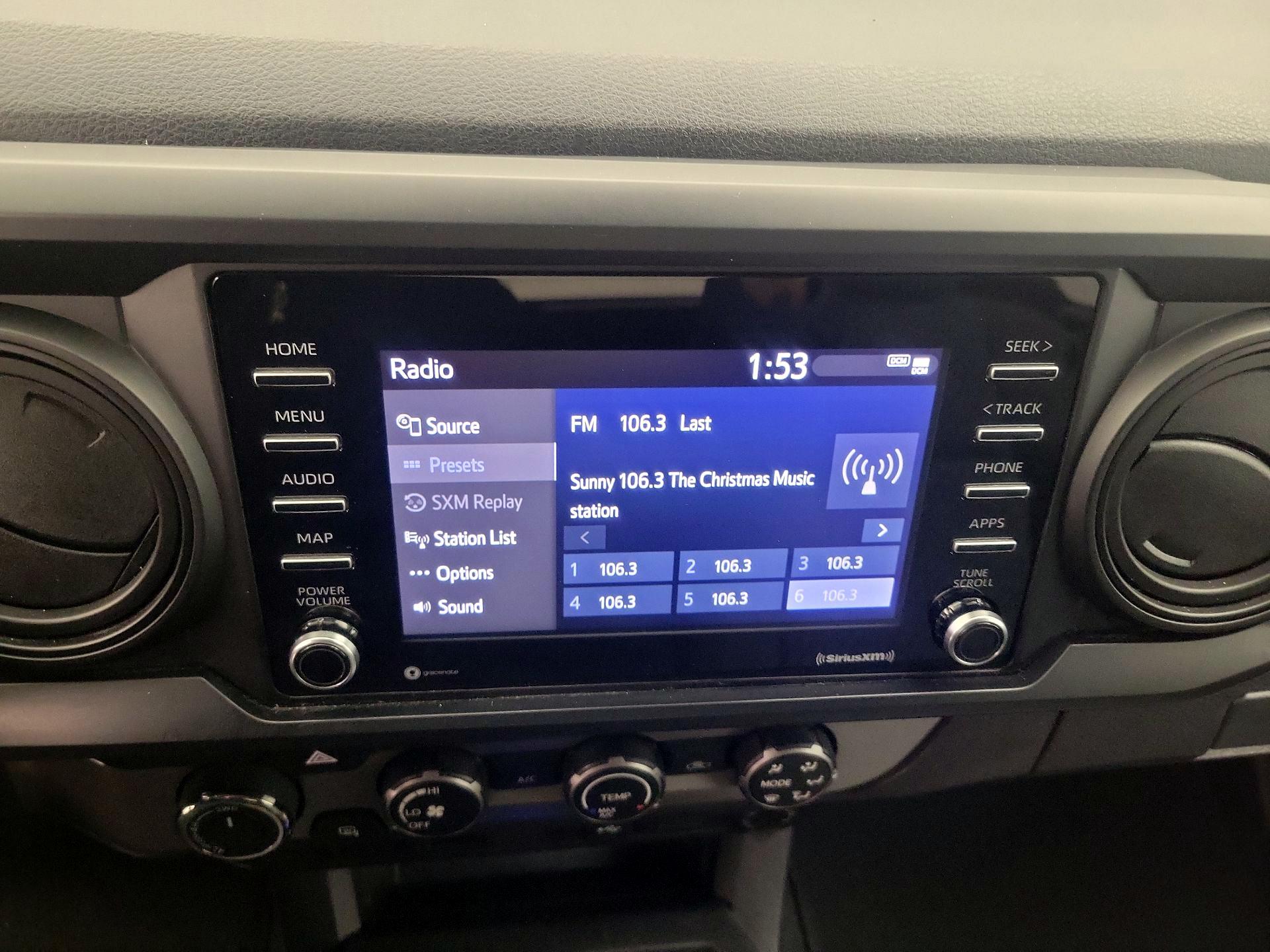 Thumbnail: 2020 Toyota Tacoma - 15