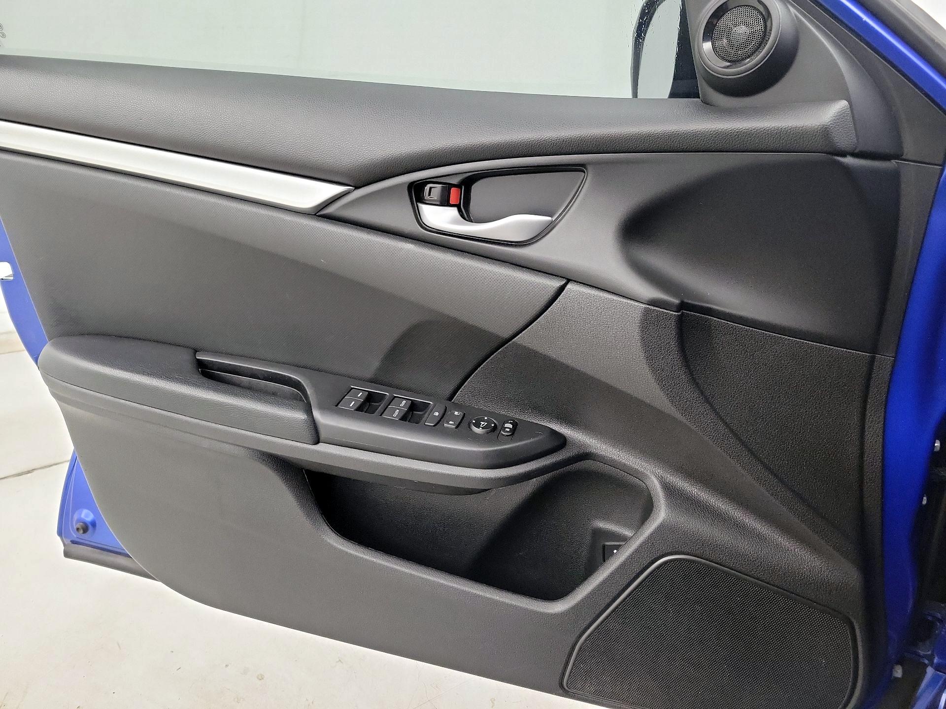 Thumbnail: 2019 Honda Civic - 12