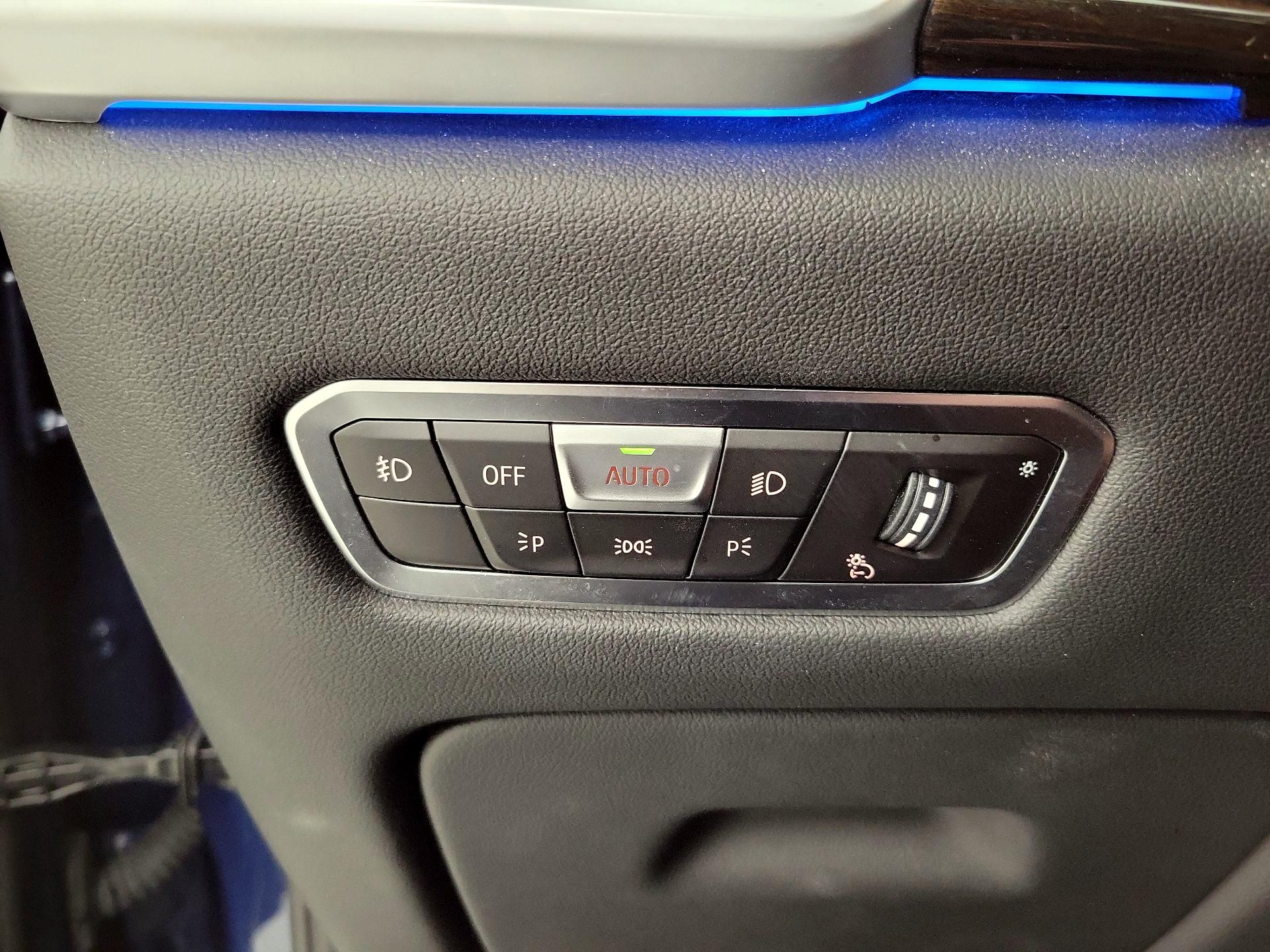 Thumbnail: 2021 BMW X5 - 13