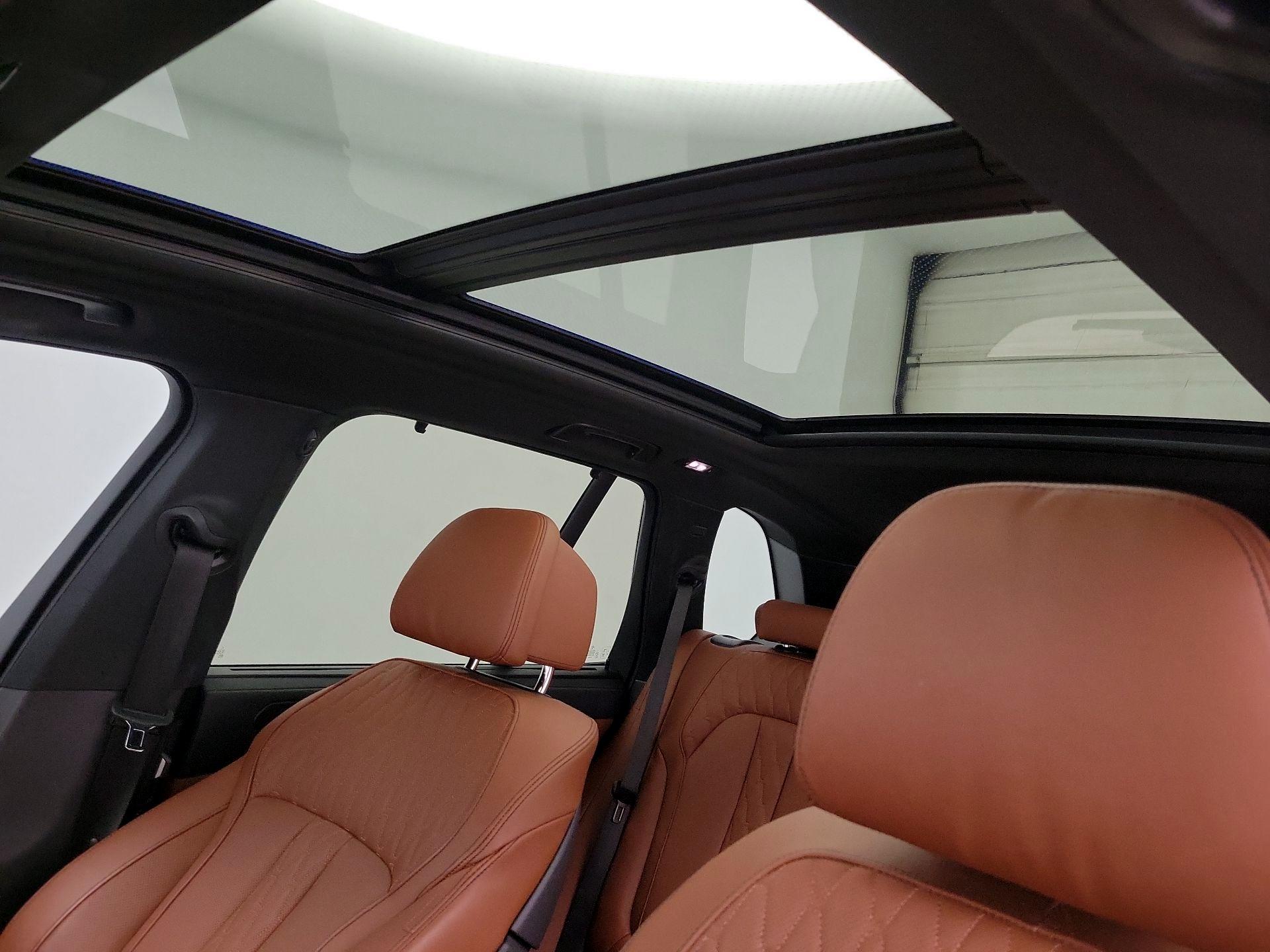 Thumbnail: 2021 BMW X5 - 20