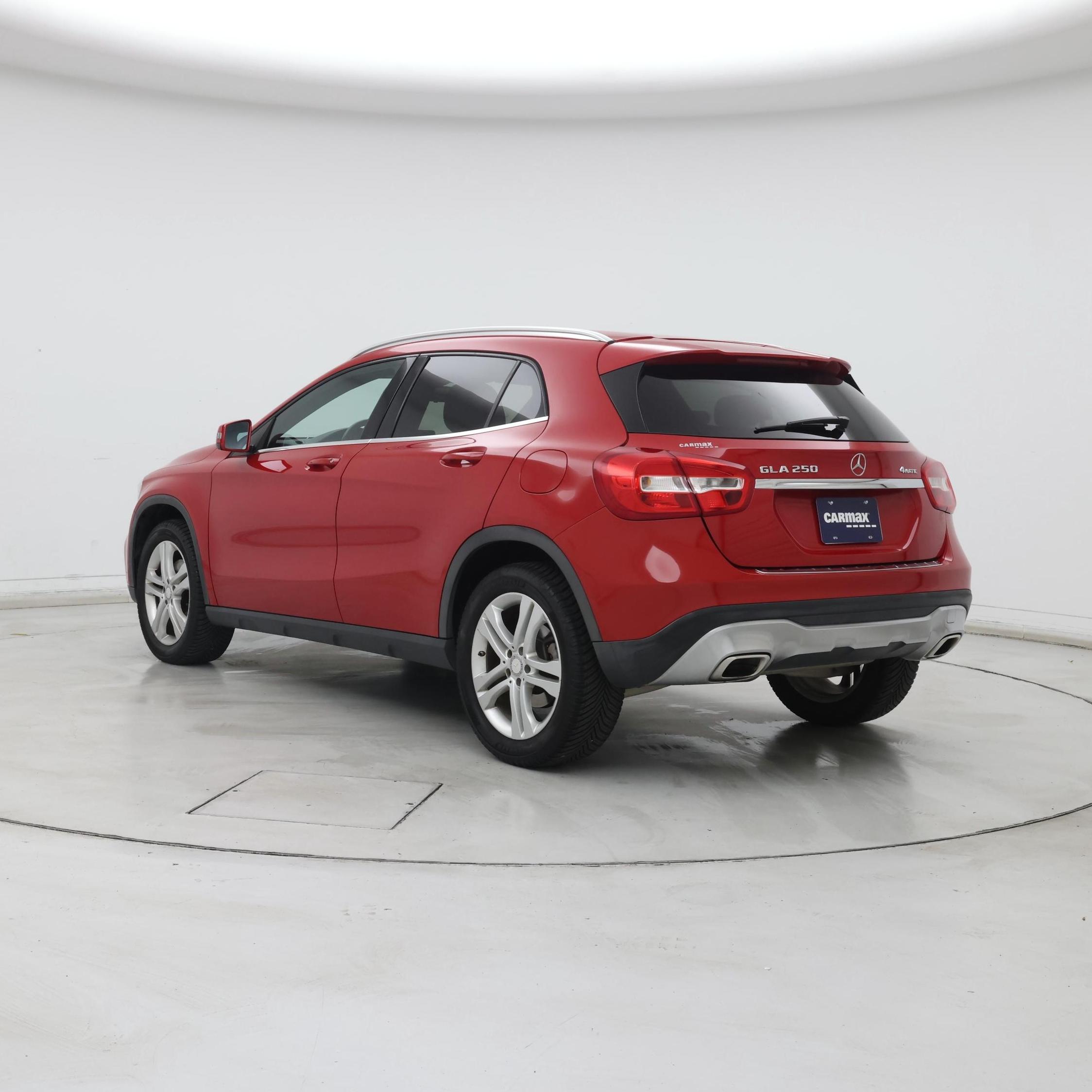 Thumbnail: 2018 Mercedes-Benz GLA - 2