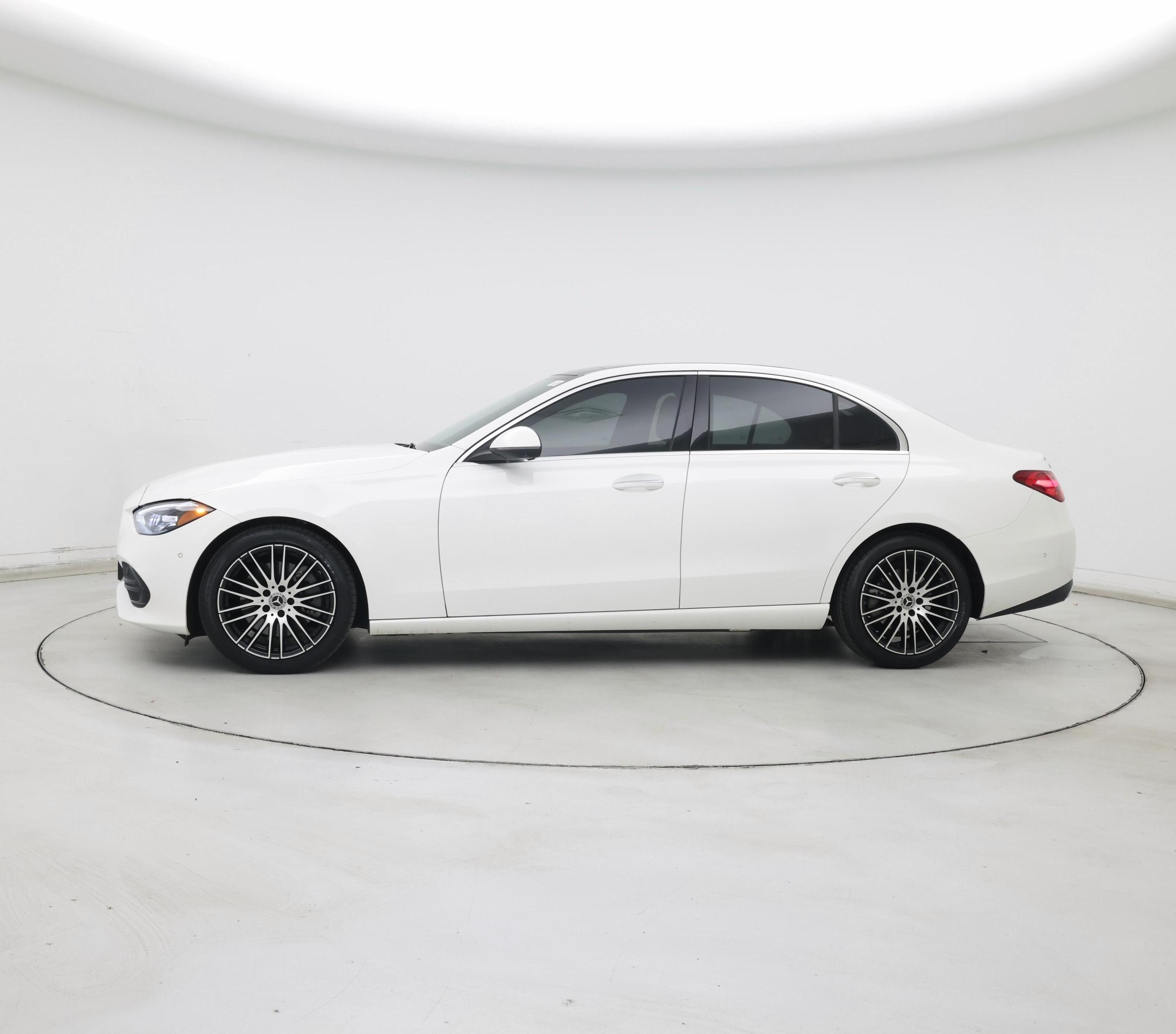 Thumbnail: 2023 Mercedes-Benz C-Class - 3