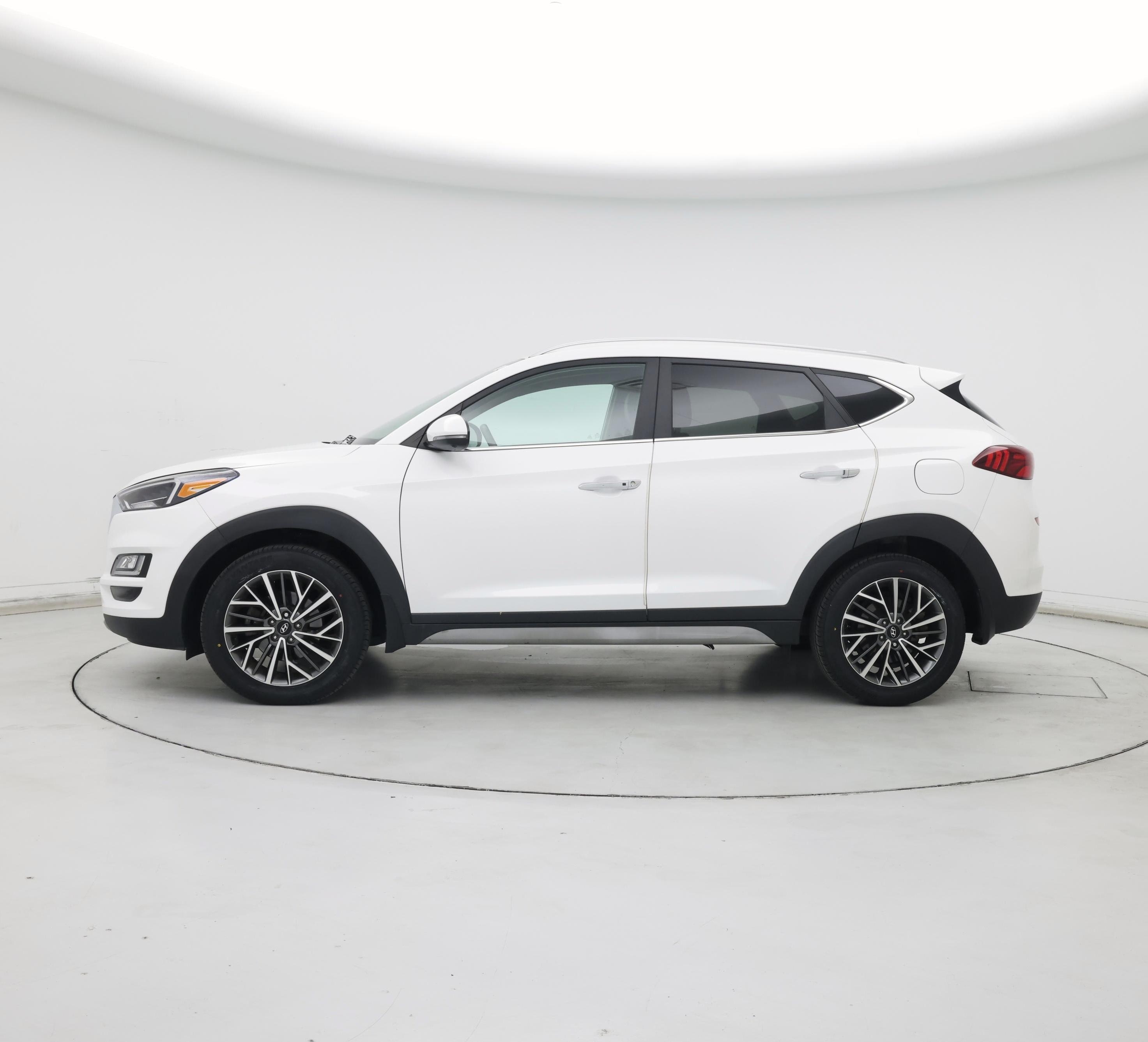 Thumbnail: 2021 Hyundai Tucson - 3