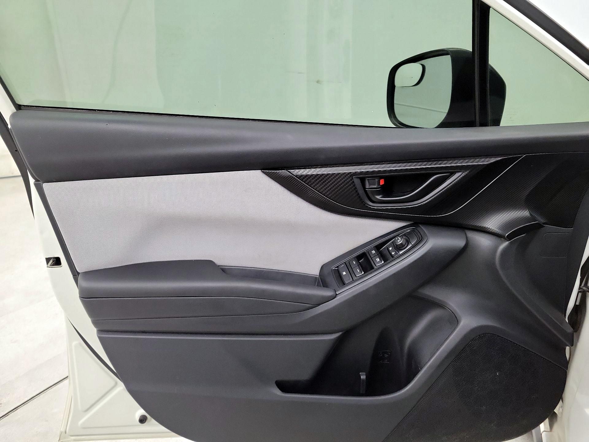 Thumbnail: 2020 Subaru Crosstrek - 12