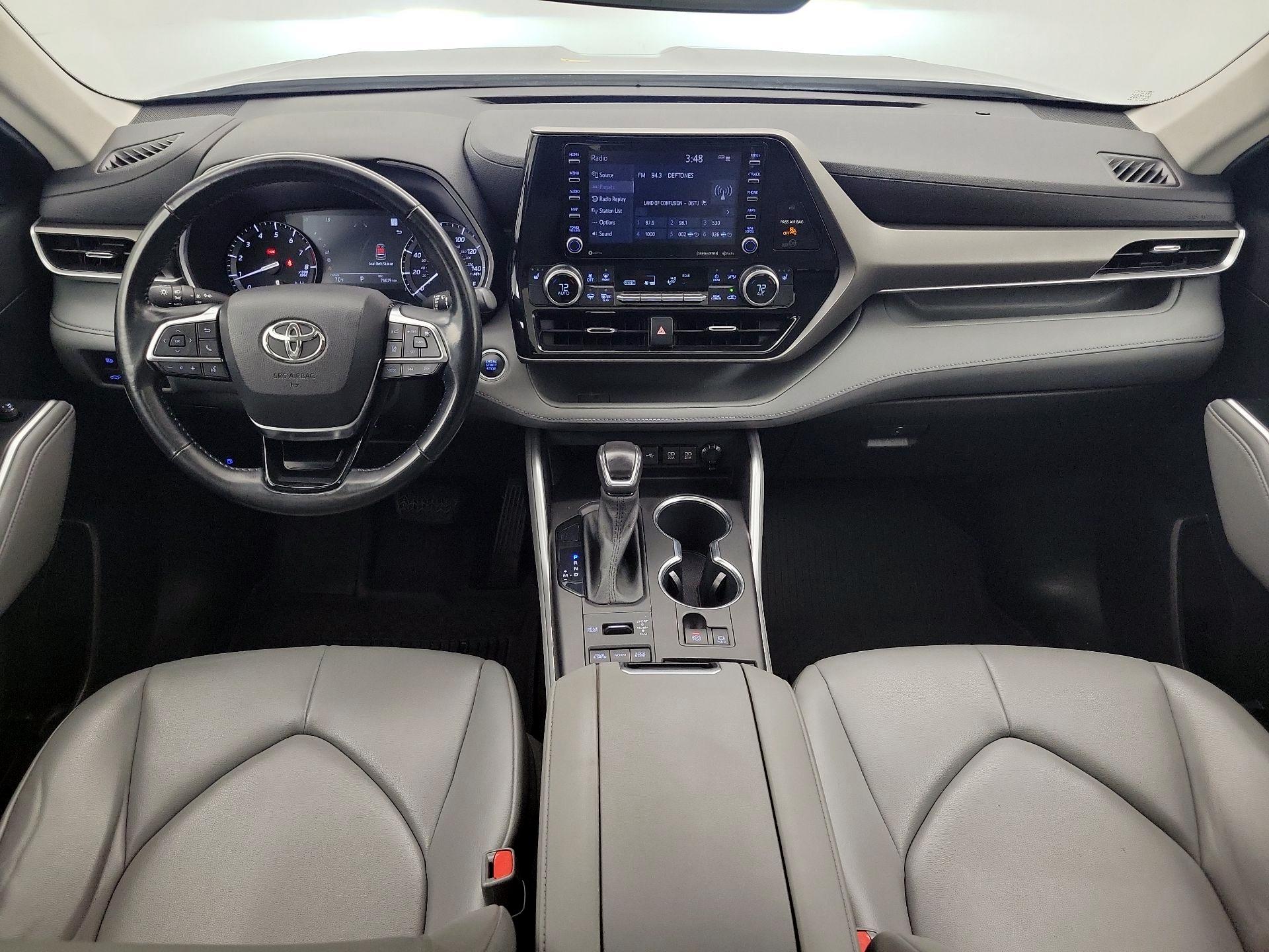 Thumbnail: 2021 Toyota Highlander - 9