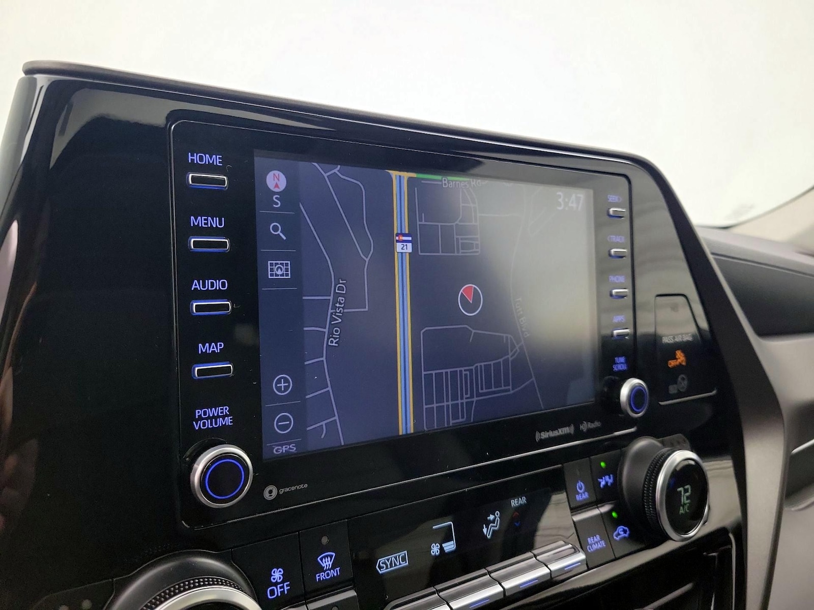 2021 Toyota Highlander XLE - Photo 15