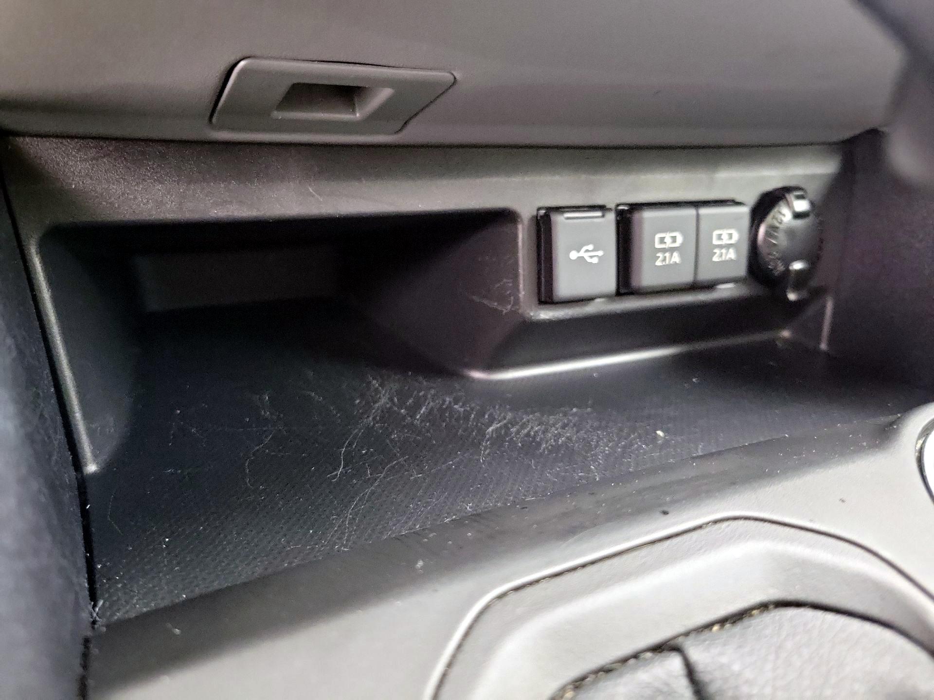 Thumbnail: 2021 Toyota Highlander - 19