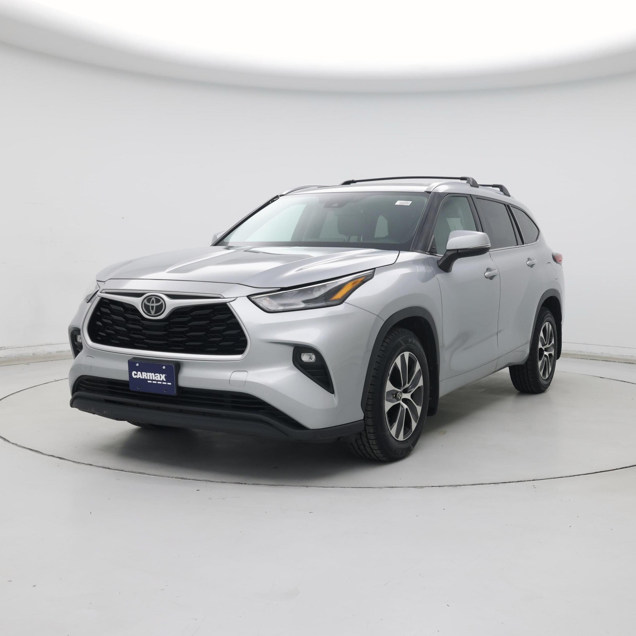 Thumbnail: 2021 Toyota Highlander - 4