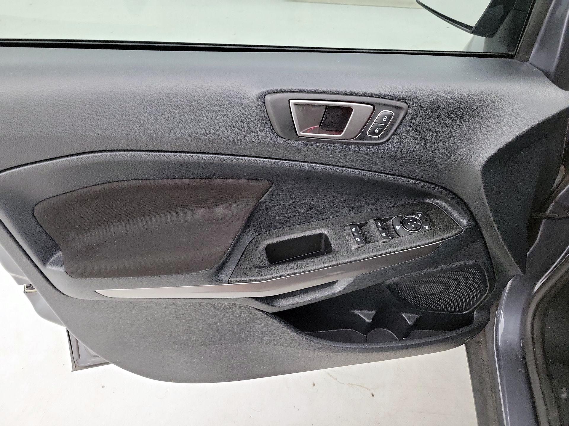 Thumbnail: 2021 Ford EcoSport - 12