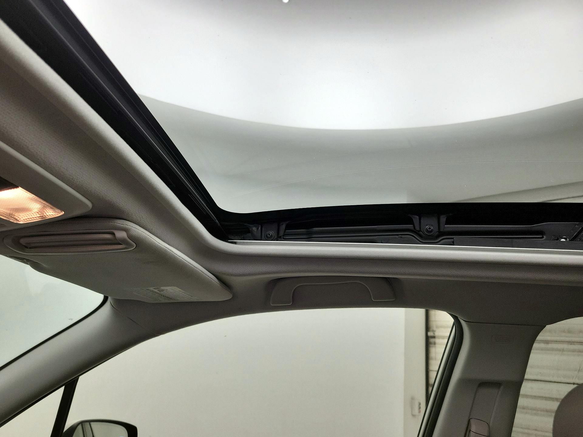 Thumbnail: 2016 Subaru Forester - 19