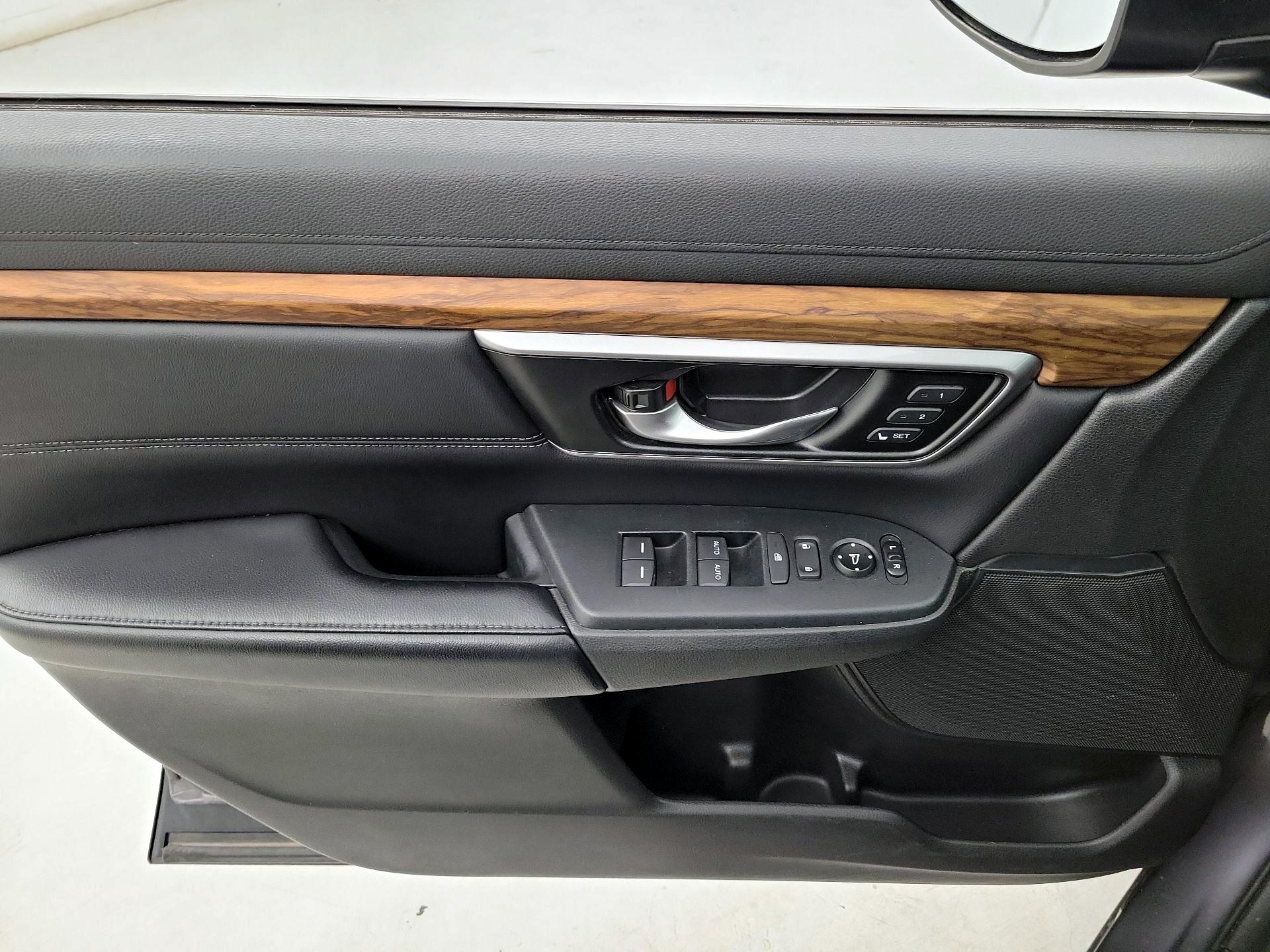 Thumbnail: 2018 Honda CR-V - 12