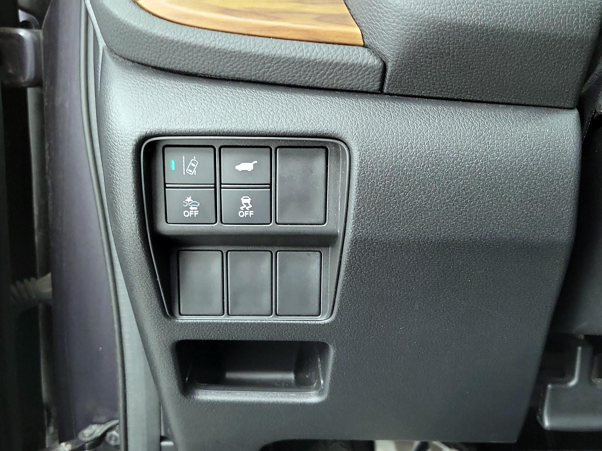 Thumbnail: 2018 Honda CR-V - 13