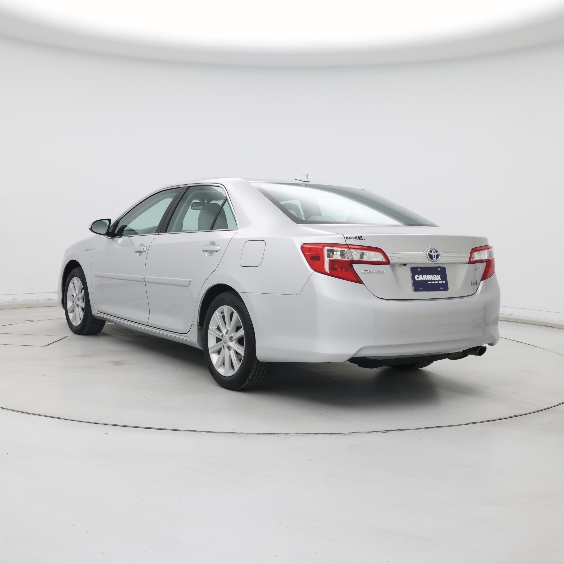 Thumbnail: 2014 Toyota Camry - 2