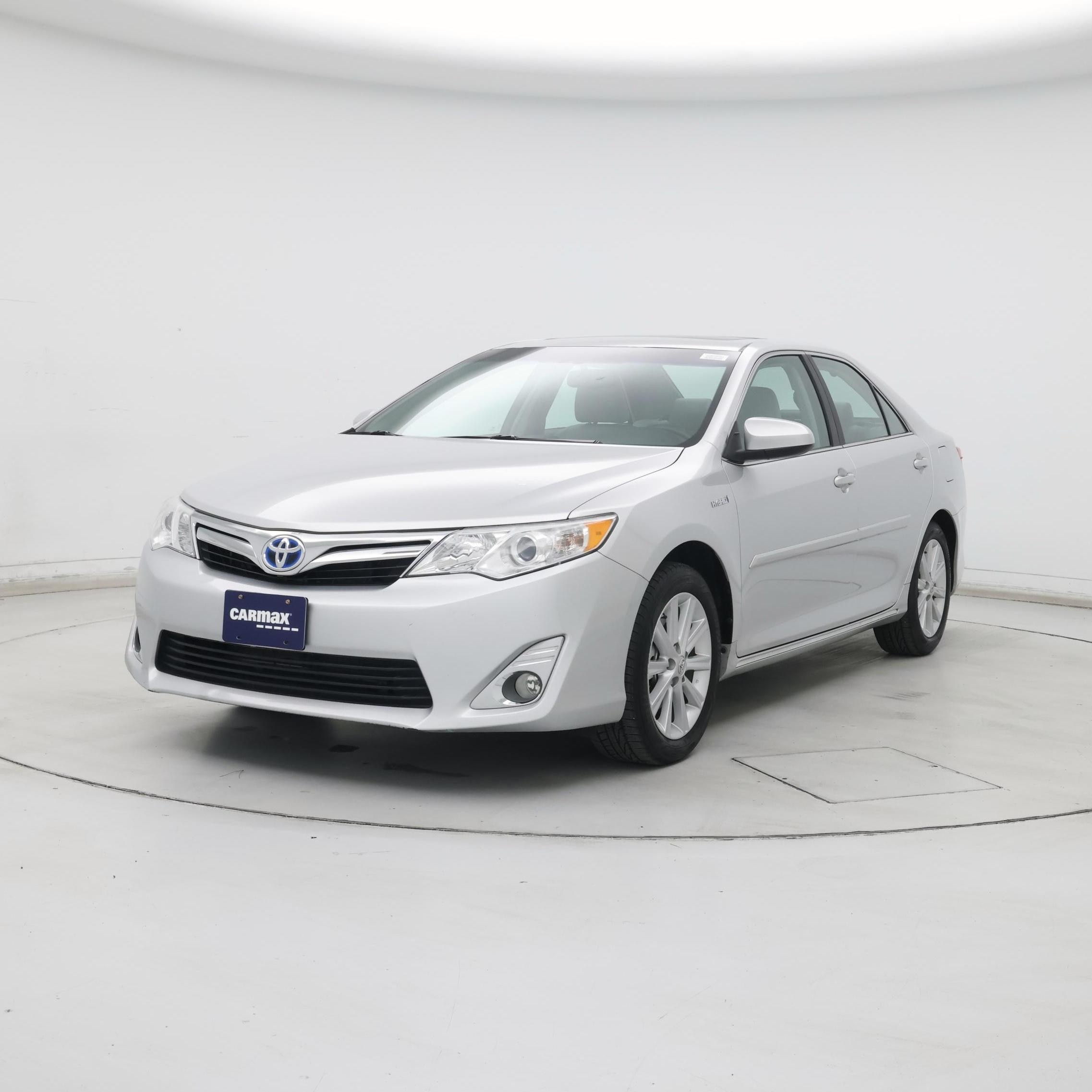 Thumbnail: 2014 Toyota Camry - 4