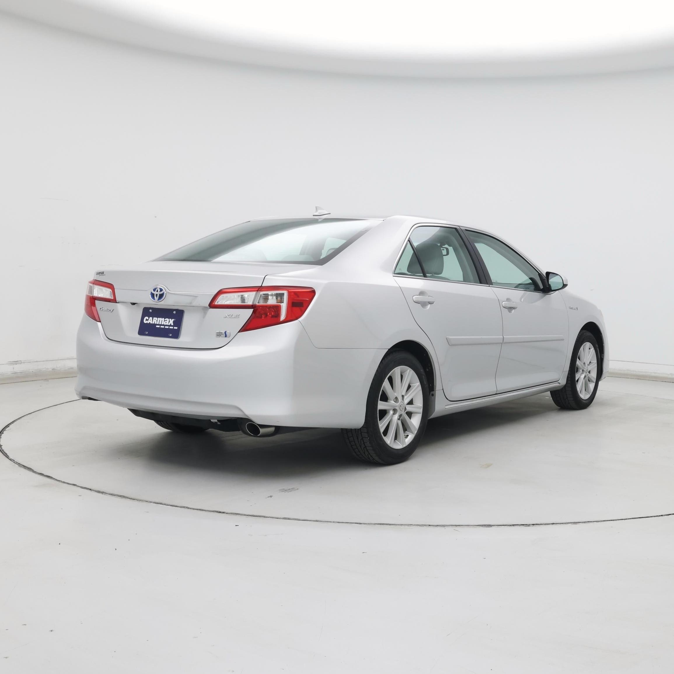 Thumbnail: 2014 Toyota Camry - 8