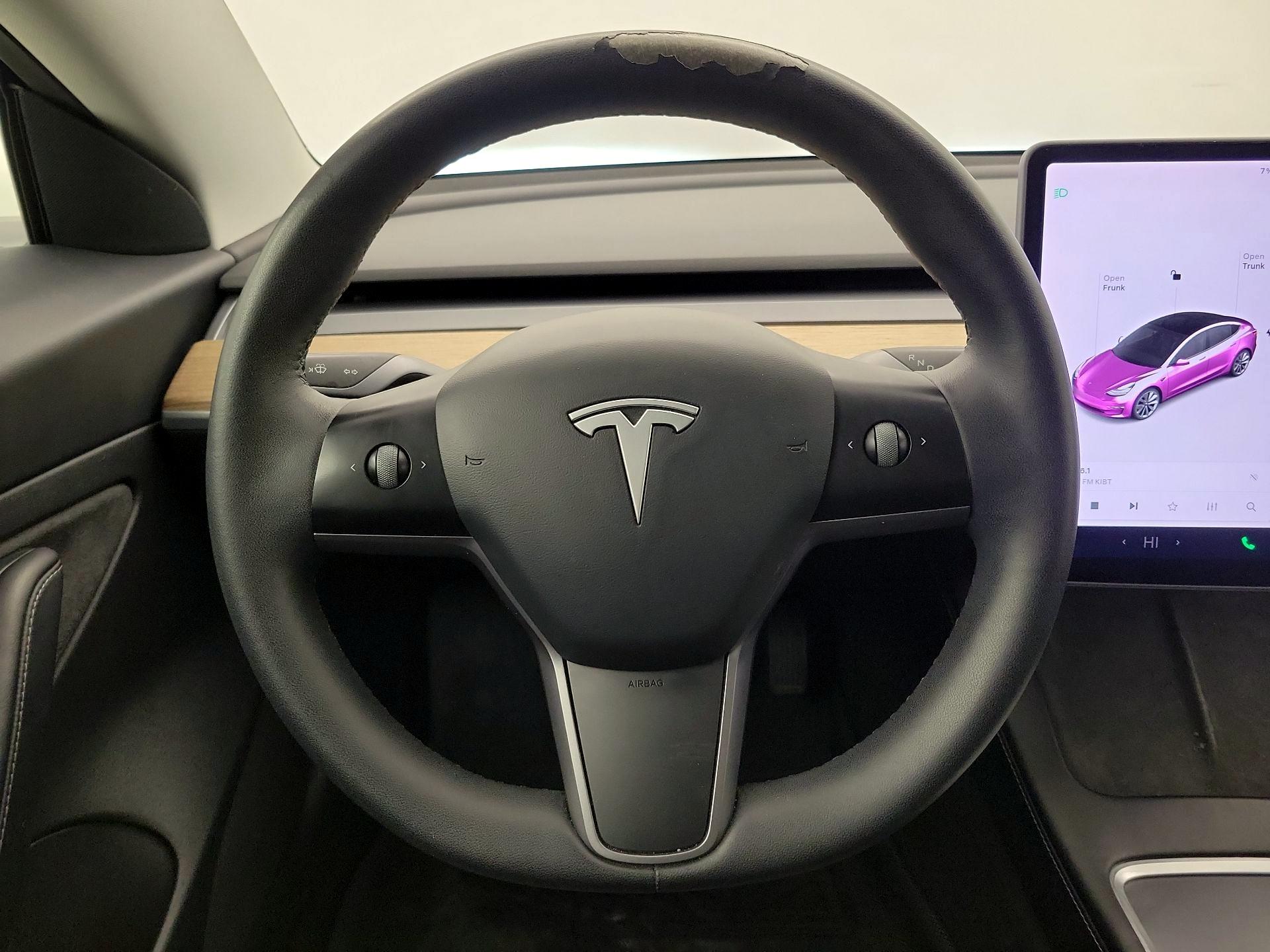 Thumbnail: 2021 Tesla Model 3 - 10