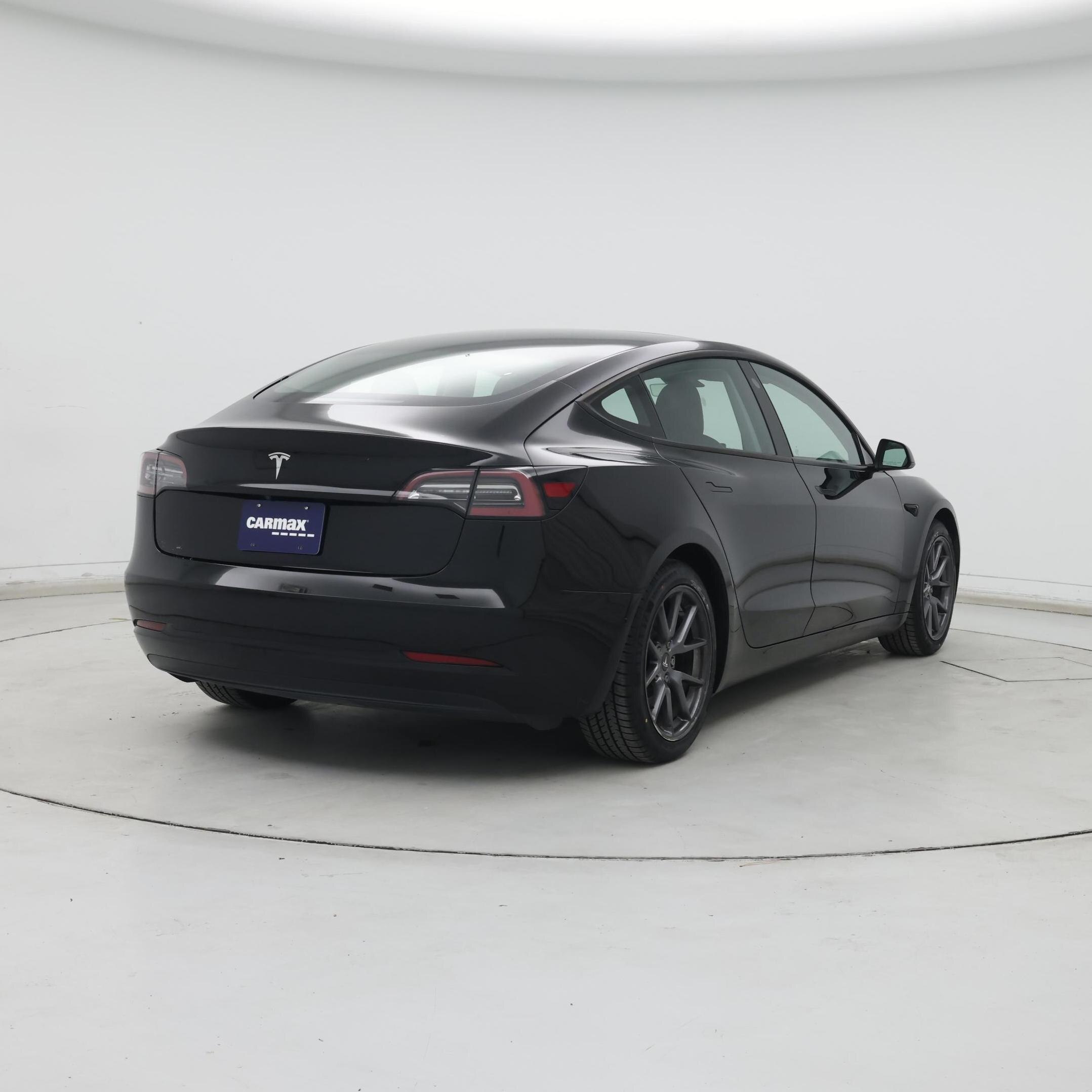 Thumbnail: 2021 Tesla Model 3 - 8